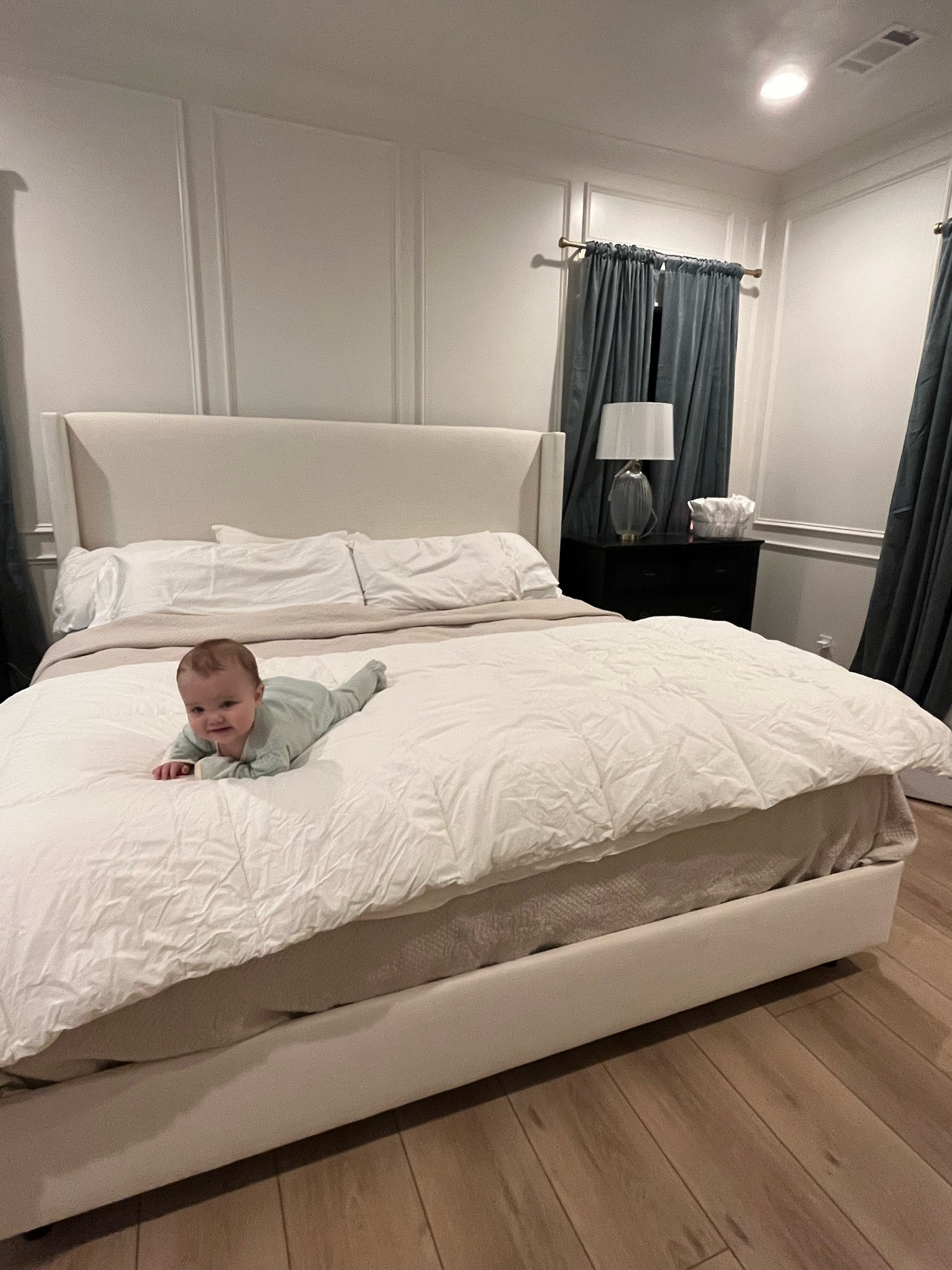 New bed, same bed thief 

#LTKhome #LTKsalealert #LTKstyletip