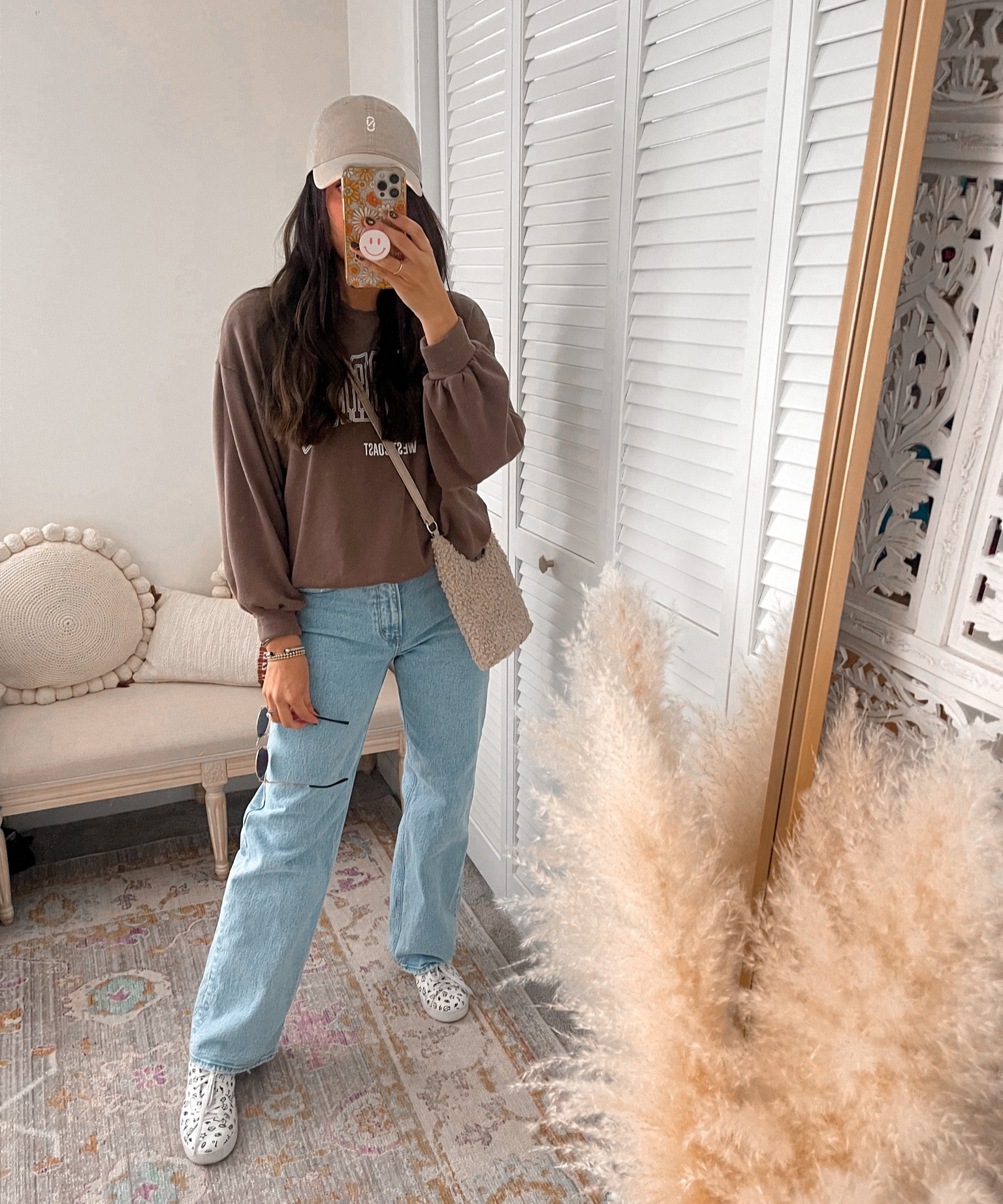 Casual comfy street style grocery errand outfit 

#LTKunder50 #LTKshoecrush #LTKstyletip