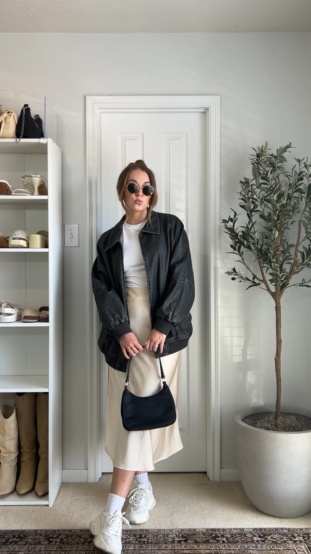 day two | early fall workwear outfits 🍂

Jacket XXL
Skirt M 
Tee M
.⁠
.⁠
.⁠
.⁠
elevated basics, capsule wardrobe, wearable wardrobe, style tips, wearing vs styling, how to style, outfit ideas, fall fashion, work outfits, smart casual style, business casual style, Pinterest style, fall style 2023, styling outfits, autumn style.  #capsulewardrobe #fallstyle2023 #wearingvsstyling #howtostyle #workoutfits

#LTKSeasonal #LTKstyletip #LTKworkwear