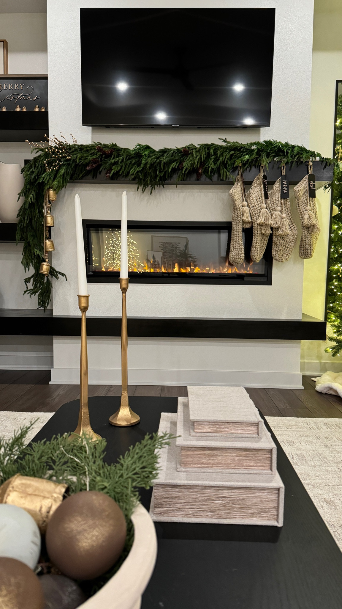 Living room Christmas mantle 

#LTKHoliday #LTKStyleTip #LTKHome
