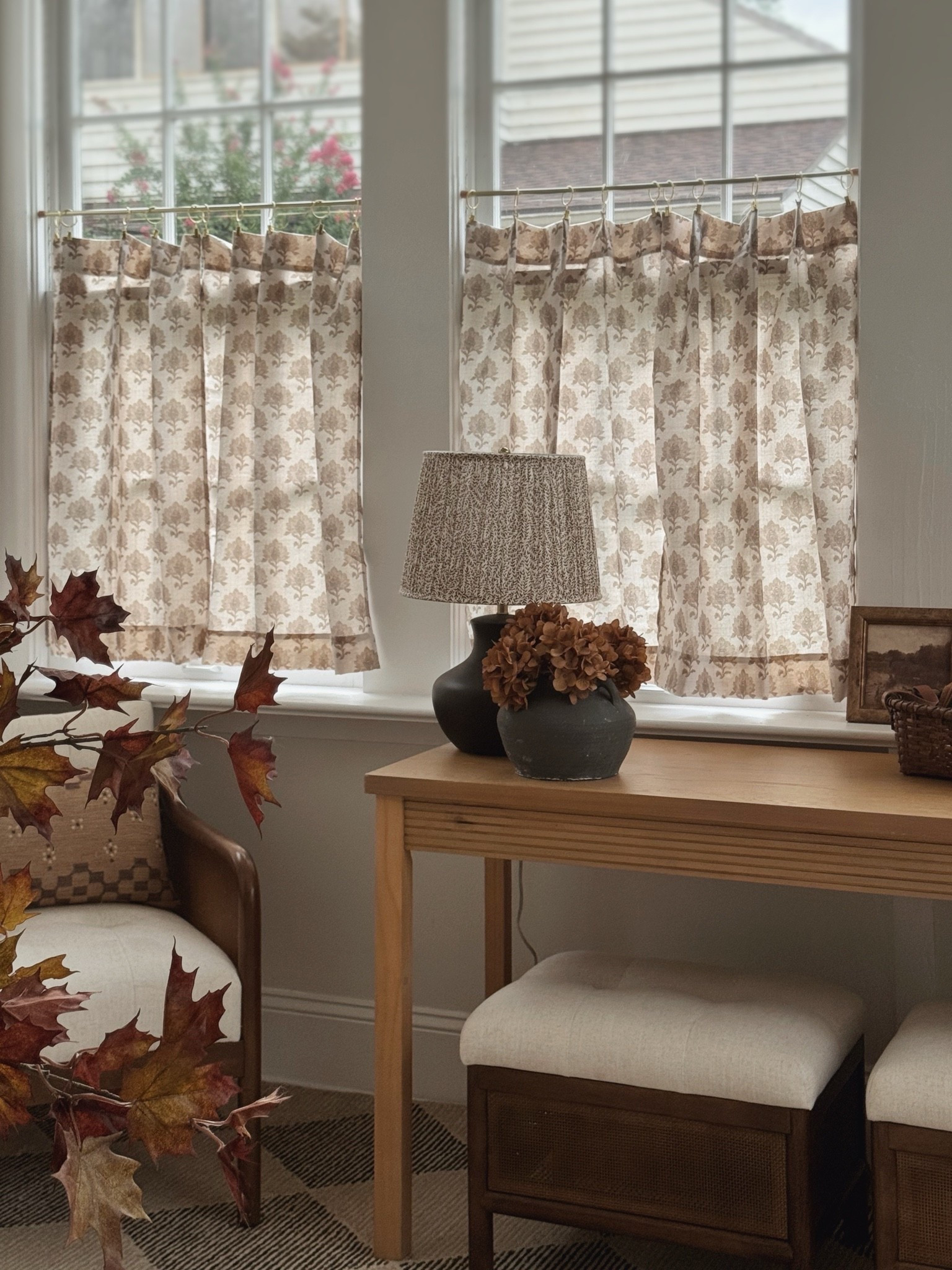 This new craft room is everything to me and more 🍂