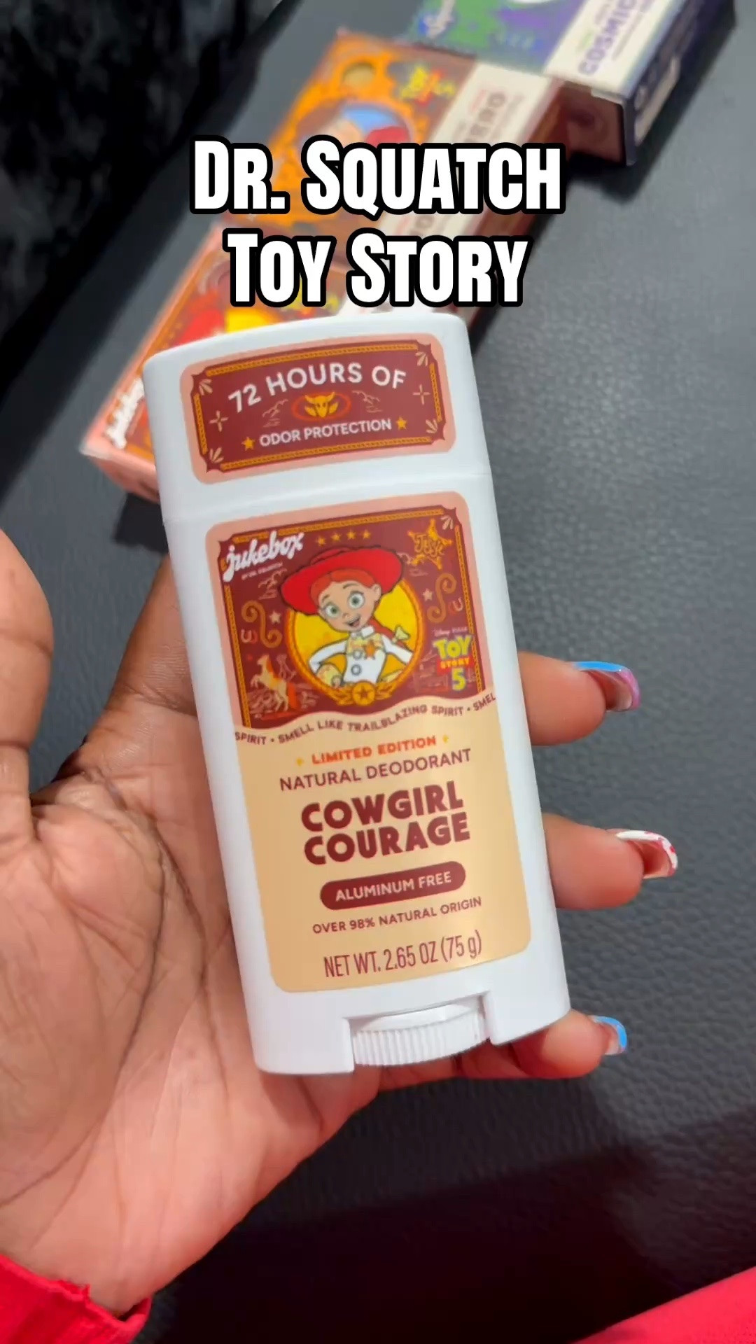 This Toy Story edition Dr. Squatch + Jukebox for the women smells ABSOLUTELY amazing 😮‍💨✨ Baby, run and grab you some! Came straight from the website and it did NOT disappoint. Smelling like a clean woody vanilla dream over here 🤎