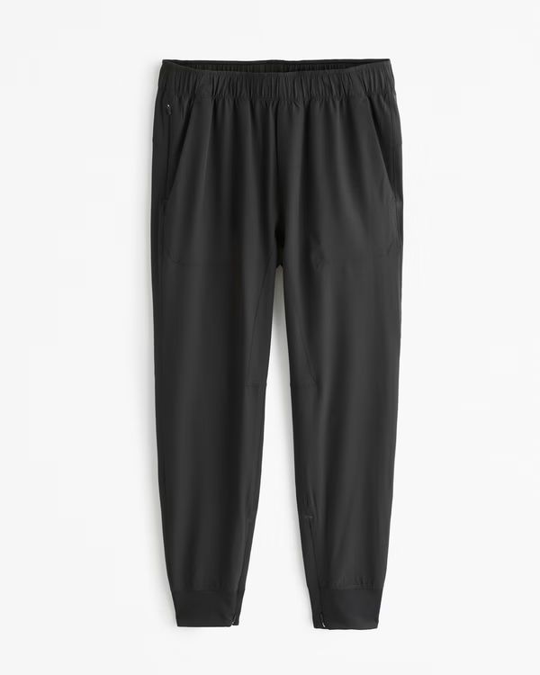 YPB motionTEK Training Jogger | Abercrombie & Fitch (US)