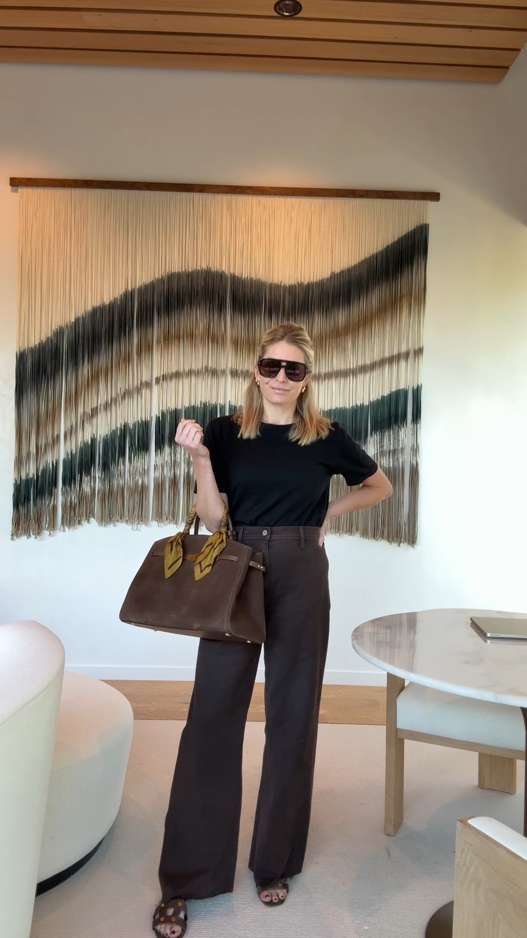 Black and brown outfit 🖤🤎 wearing size 27 in jeans! Fall handbag 20% off today!!

#LTKSaleAlert #LTKFindsUnder100 #LTKStyleTip