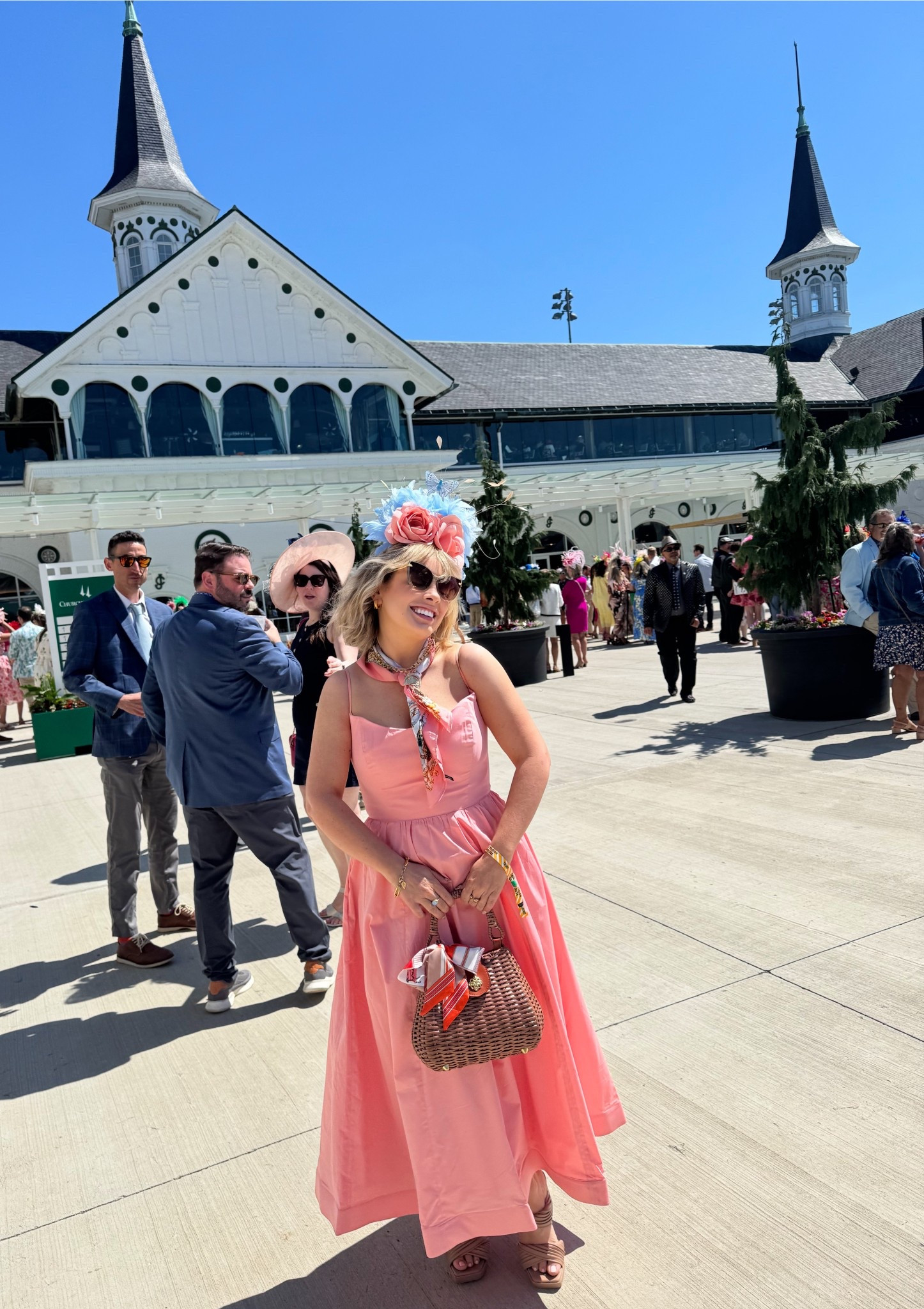 Kentucky Derby Thurby Thursday 🐎

Summer dresses | wedding guest dress

#LTKootd #LTKPetite #LTKWedding