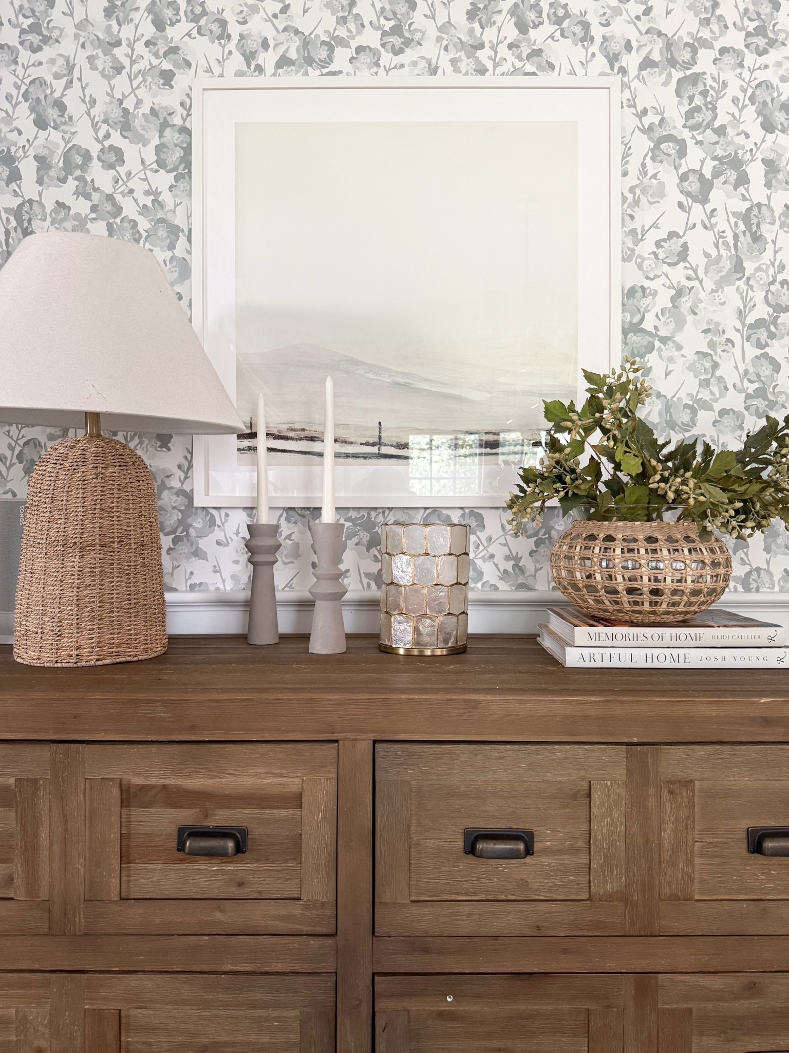 Slowly dropping fall accessories into each room…. (today it was these beautiful fall stems and a quick vase and candle swap!!) 

P.S. I’m so glad that I wallpapered this wall a few months ago and also this woven lamp is finally back in stock again!!! 

Fall decorating, fall entertaining, GIRLONTHEHUDSON, neutral home, modern coastal, minted art, cozy home, fall inspo, fall decor, fall accessories, brass accents, woven lamp, fall branches, Serena & lily vase, woven vase

#LTKHome #LTKSeasonal #LTKselfcare