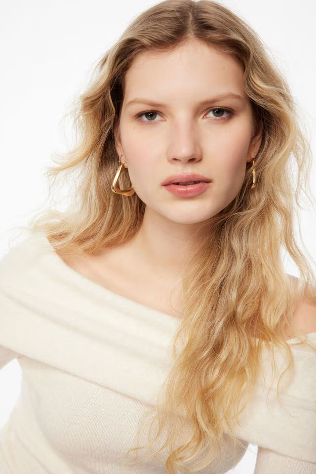 Chunky Twisted Triangle Earrings | Dynamite Clothing