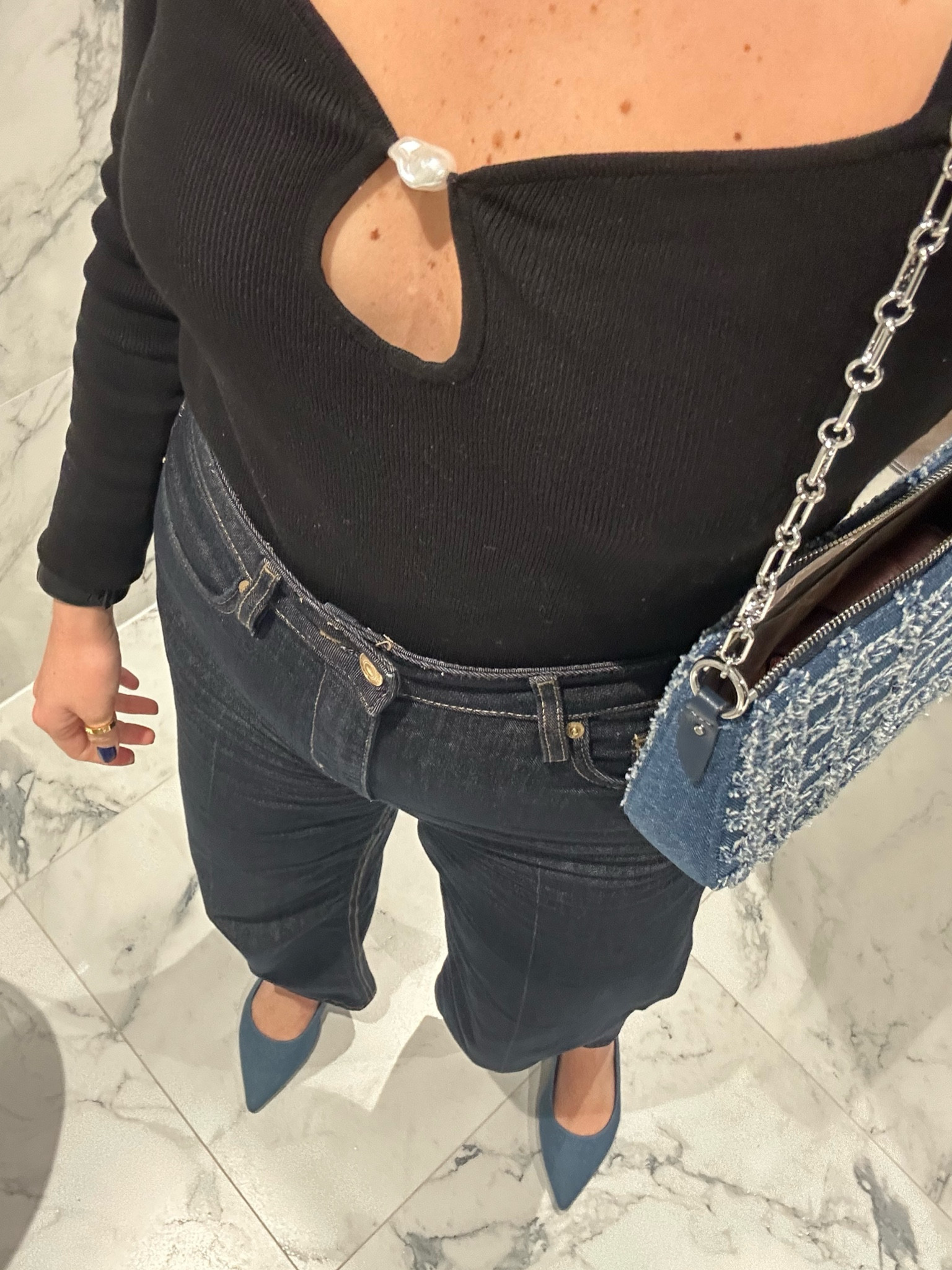 Autumn Outfits, What To Wear For, Wide Leg Trousers Sneakers, Winter Outfits Women, Casual Outfits, Stockholm Style, Leopard, Winter Outfit, Smart Casual Workwear, Autumn 2024, Fall 2024, Work Wear, Jeans And A Nice Top, Old Money Style Women, Fall Outfit, Long Sleeve Blouse, Jacket

#LTKautumn #LTKuk #LTKeurope