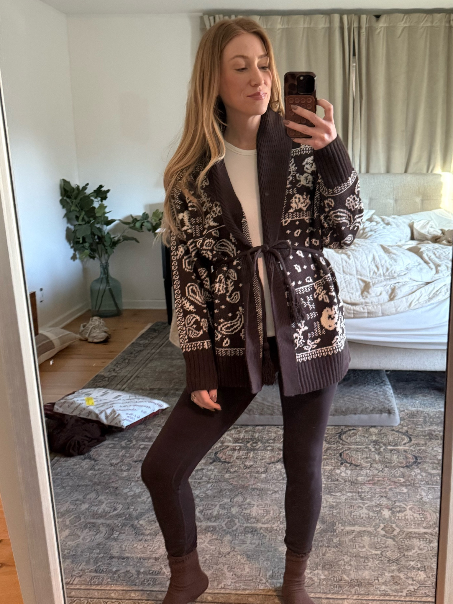 Loving this wrap sweater! Perfect for the bump 

#LTKBump #LTKootd