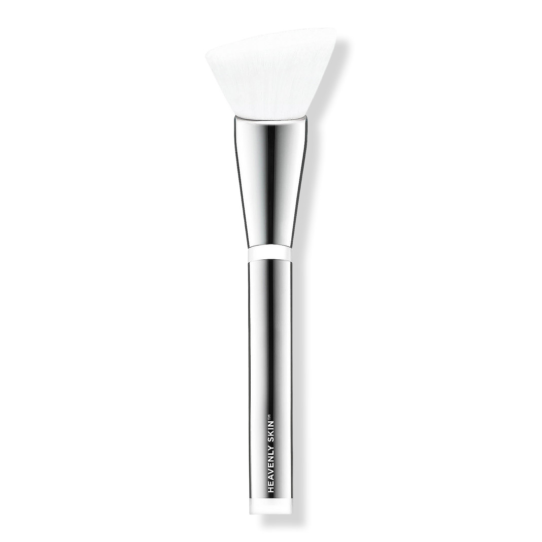 Heavenly Skin Skin-Smoothing Complexion Brush #704 | Ulta