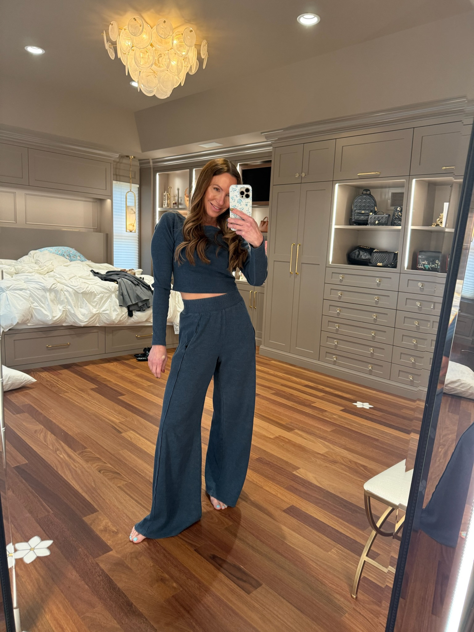 weekend lounge matching sets are my favorite. So easy to just throw on and either lounge or head out for some errands! @freepeople



lounge set, free people, ootd, weekend ootd, outfit inspo, spring outfits 2026, matching set 

 #LTKgrwm #LTKootd #LTKSeasonal