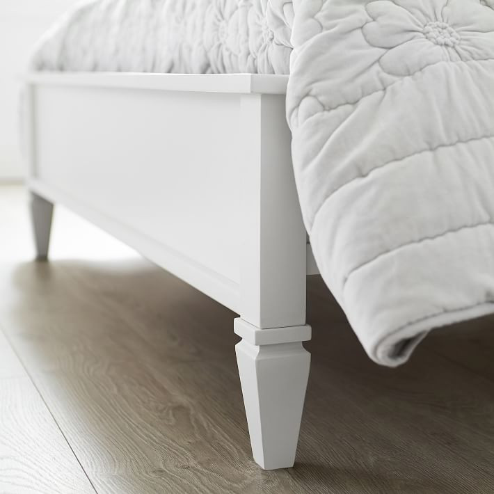 Auburn Classic Bed | Pottery Barn Teen