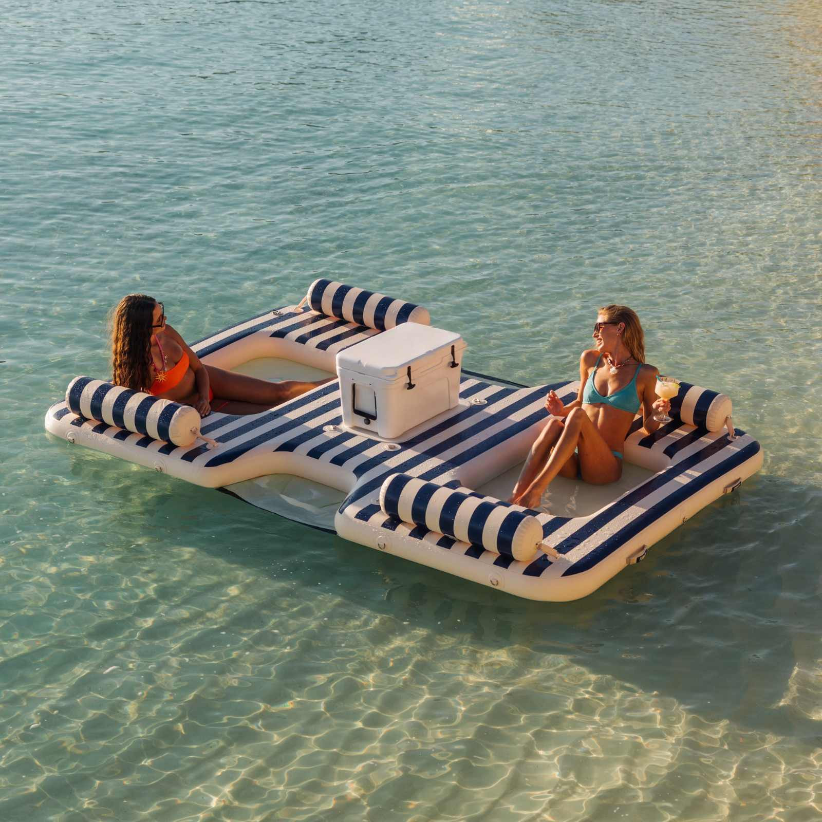 Dayclub Island Float | FUNBOY
