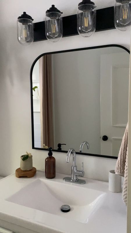 Modern bathroom decor ideas.

Affordable Amazon bathroom accessories.

Amazon home finds 

#LTKVideo #LTKHome