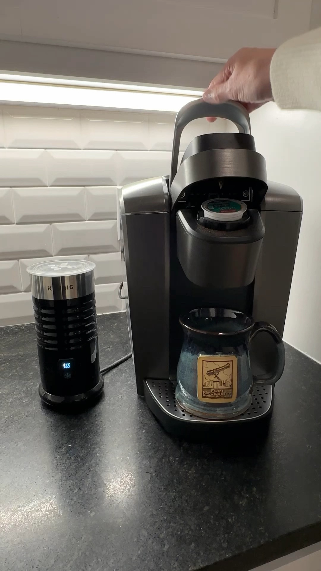 Last minute Amazon gift ideas! 🎄 These items in my home are on Amazon and make great gifts for the holidays ✔️ Several of my favorites are still on sale and will arrive before Christmas 🔥🔥 @amazonhome @amazon #amazonpartner 

#affordablehomedecor #boujieonabudget #modernorganic #amazonhome #amazonmusthaves #amazonfinds #amazonsale #amazon #founditonamazon #amazondeals #amazonprime #FallFavorites2024 #amazonholiday 

#LTKGiftGuide #LTKHome #LTKHoliday