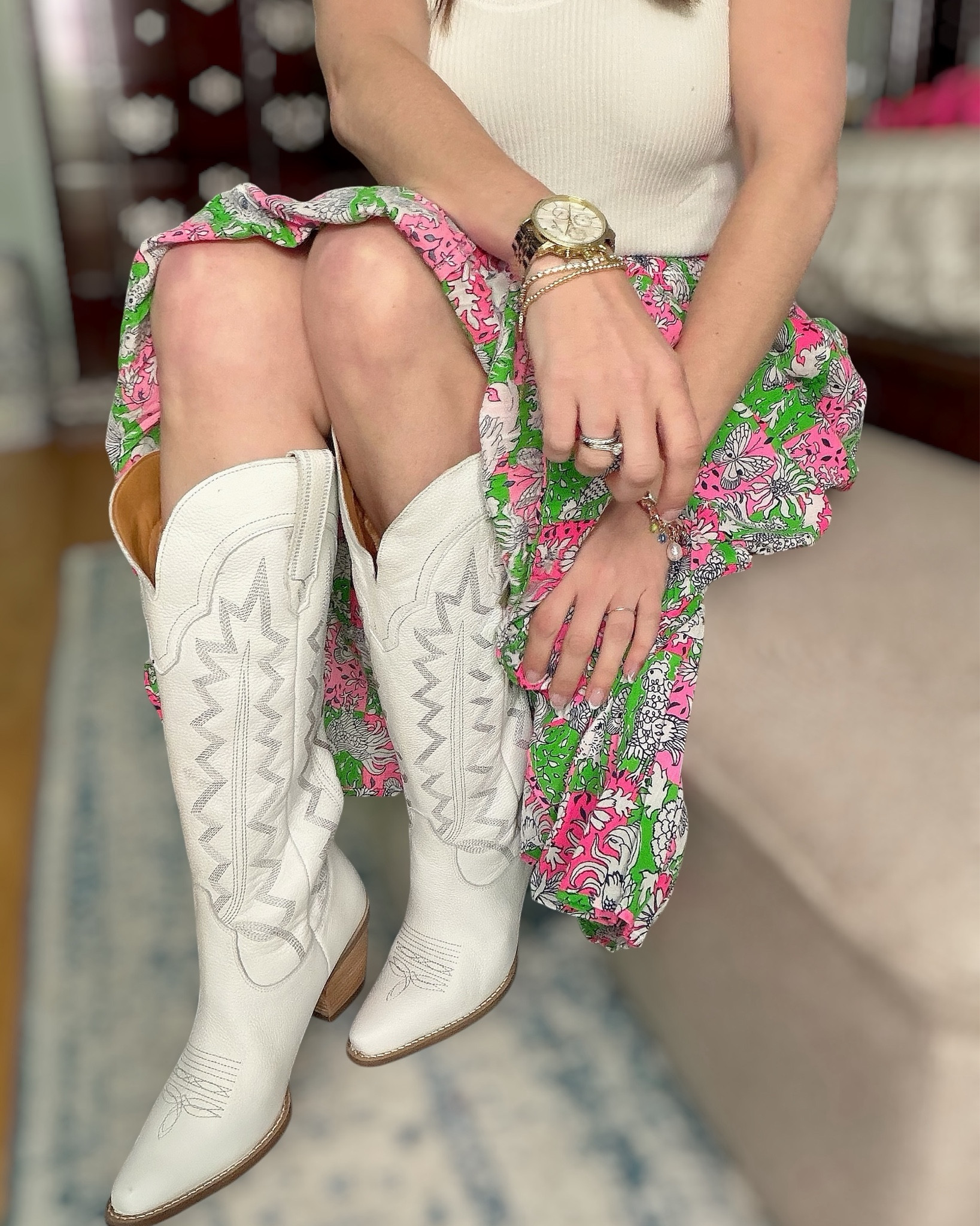 Western Preppy Mix 🤍 Cowboy Boots + Lilly Maxi Skirt


A fun twist on preppy style with a little western flair 🤍 This look pairs a classic white tank with a bright Lilly-inspired pink & green maxi skirt, styled with statement white cowboy boots for an unexpected edge. Topped off with a chic straw hat for the perfect spring-to-summer outfit 🌸✨

The skirt is flowy and lightweight, and the boots add just the right amount of structure to balance the look. Such a cute outfit for brunch, weekend outings, or a casual event when you want something a little different 💕

pink and green maxi skirt outfit, western preppy style, cowboy boots outfit, lilly pulitzer style skirt, spring outfit ideas, summer outfit inspiration, feminine casual look, statement boots outfit, southern style outfit, brunch outfit idea

#LTKSeasonal #LTKootd #LTKFestival