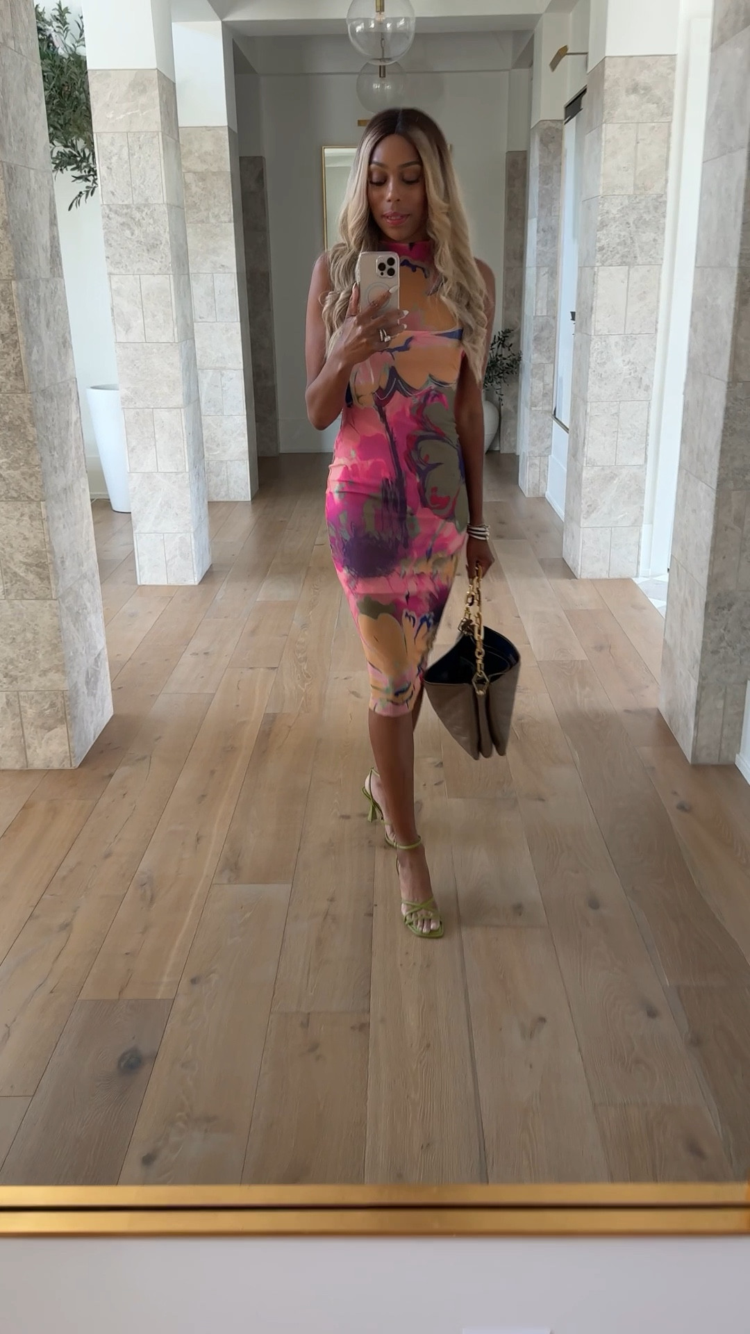 Yall this dress is less than $75 from @dillards and I'm obsessed! @stevemadden for the win! 