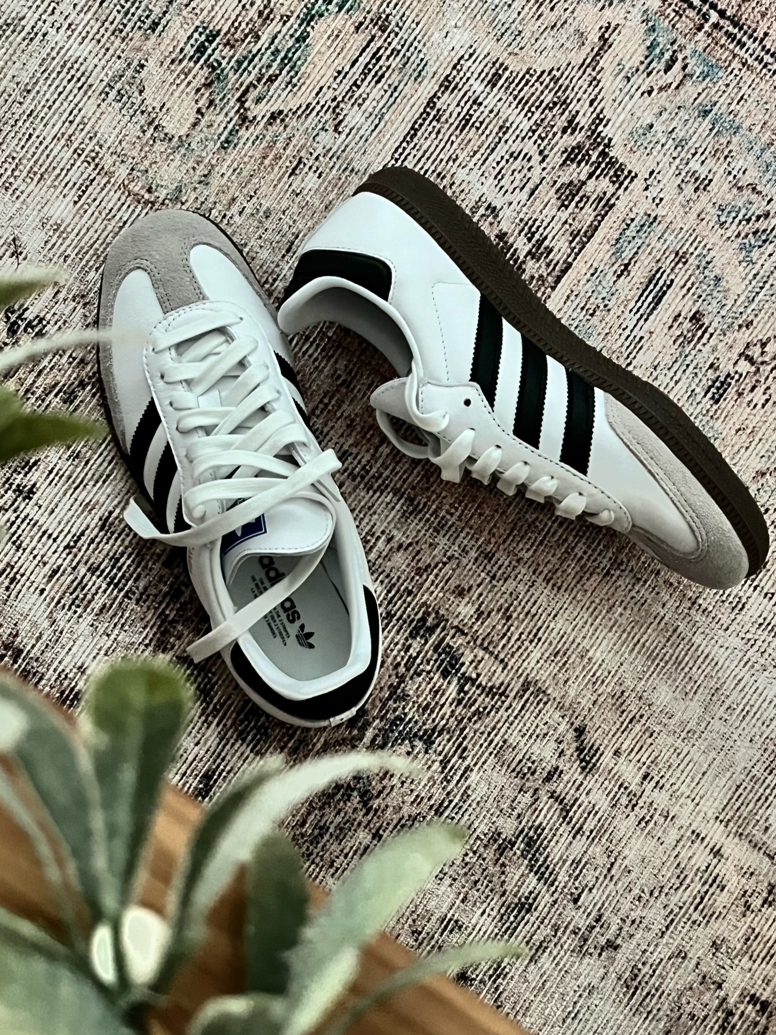 The Samba tenis shoes are the perfect gift for her or gift for him. They’re unisex. 
I sized down 1/2 a number.

#LTKGiftGuide #LTKCyberWeek #LTKShoeCrush