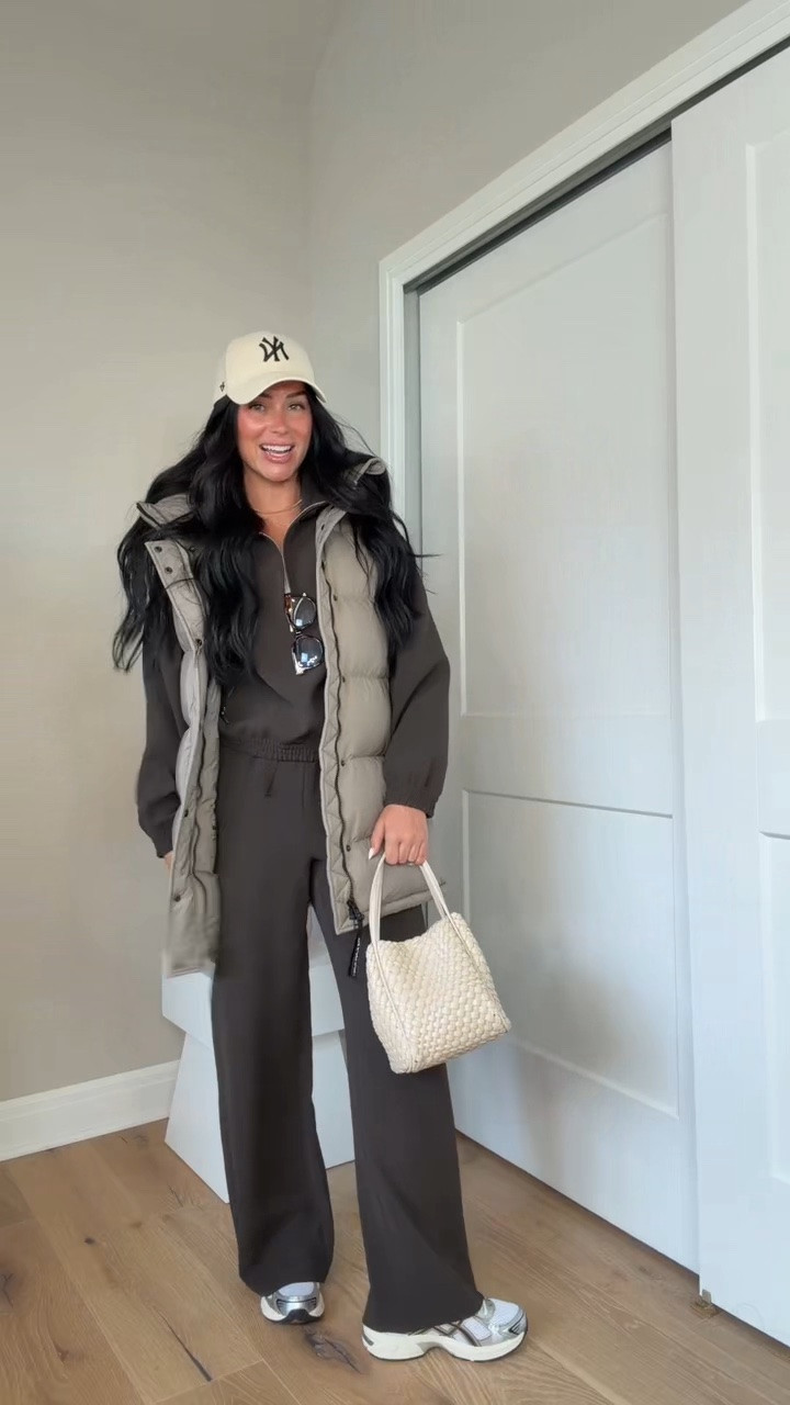 A cute way to style a puffer vest and make it look a little more elevated for fall 😍 I’ll have all my outfit details linked over on my LTK 🫶🏻

My sizing 5’7, 145lbs, 32dd
I’m wearing size smalls 



@Aritzia #FallOutfitIdeas #FallFashion #PufferVestOutfit #CasualChicStyle #FallStyleInspo Elevated fall outfit, puffer vest outfit ideas, how to style a puffer vest, chic fall outfits, casual fall fashion, effortless fall style, cute fall outfit inspiration, fall layering outfits, everyday fall outfits, trendy fall fashion 2026, cozy chic outfits, fall street style