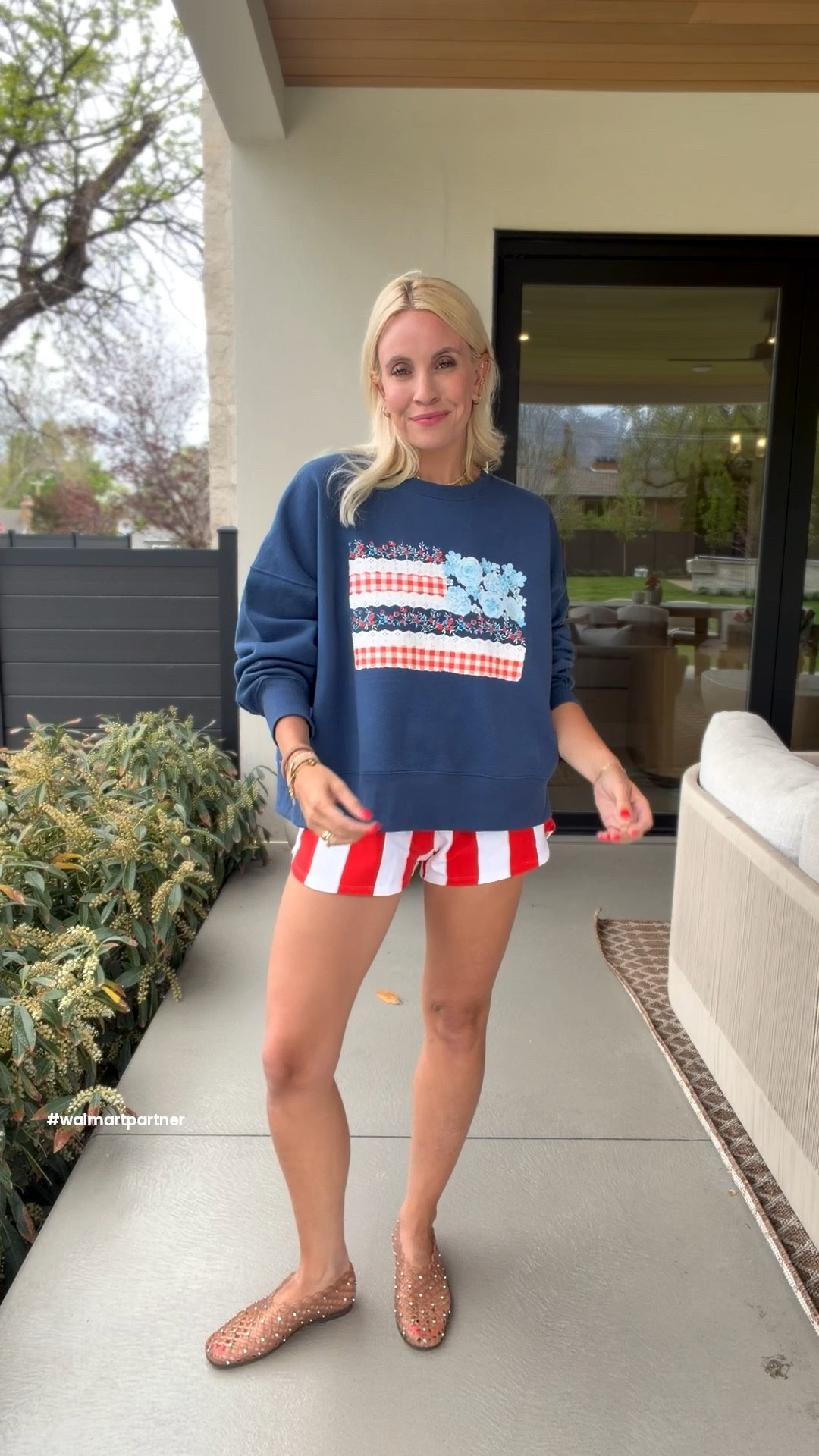 This sweatshirt is so cute! #WalmartStyle @WalmartStyle #WalmartPartner

#LTKgrwm #LTKmomlife #LTKootd