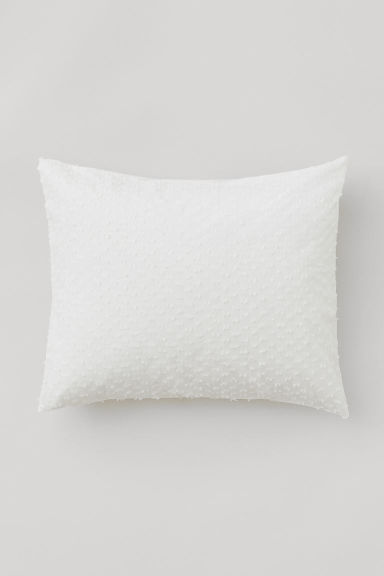 Pillowcase with Plumeti | H&M (US + CA)
