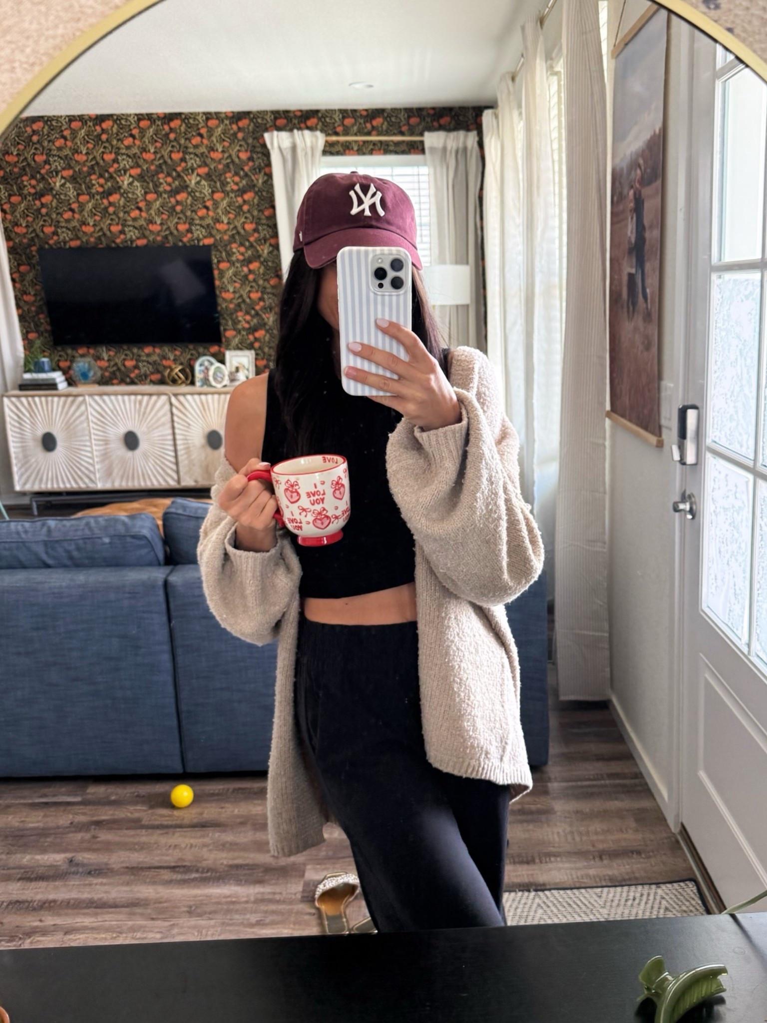 Working from home, dreaming of fall. Wearing size small in these active trousers. I get compliments on them every time I wear them

#LTKfitnessgoals #LTKActive #LTKmomlife