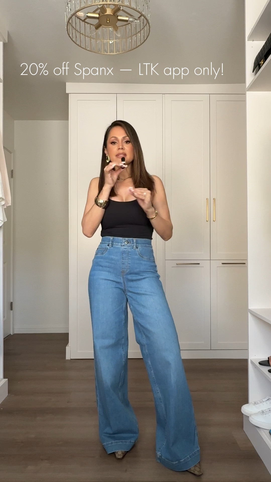 @Spanx 20% off sitewide in app sale ! Sale ends tomorrow!!! Lined up my most fav and most asked about jeans! 

#LTKootd #LTKgrwm #LTKstorytime