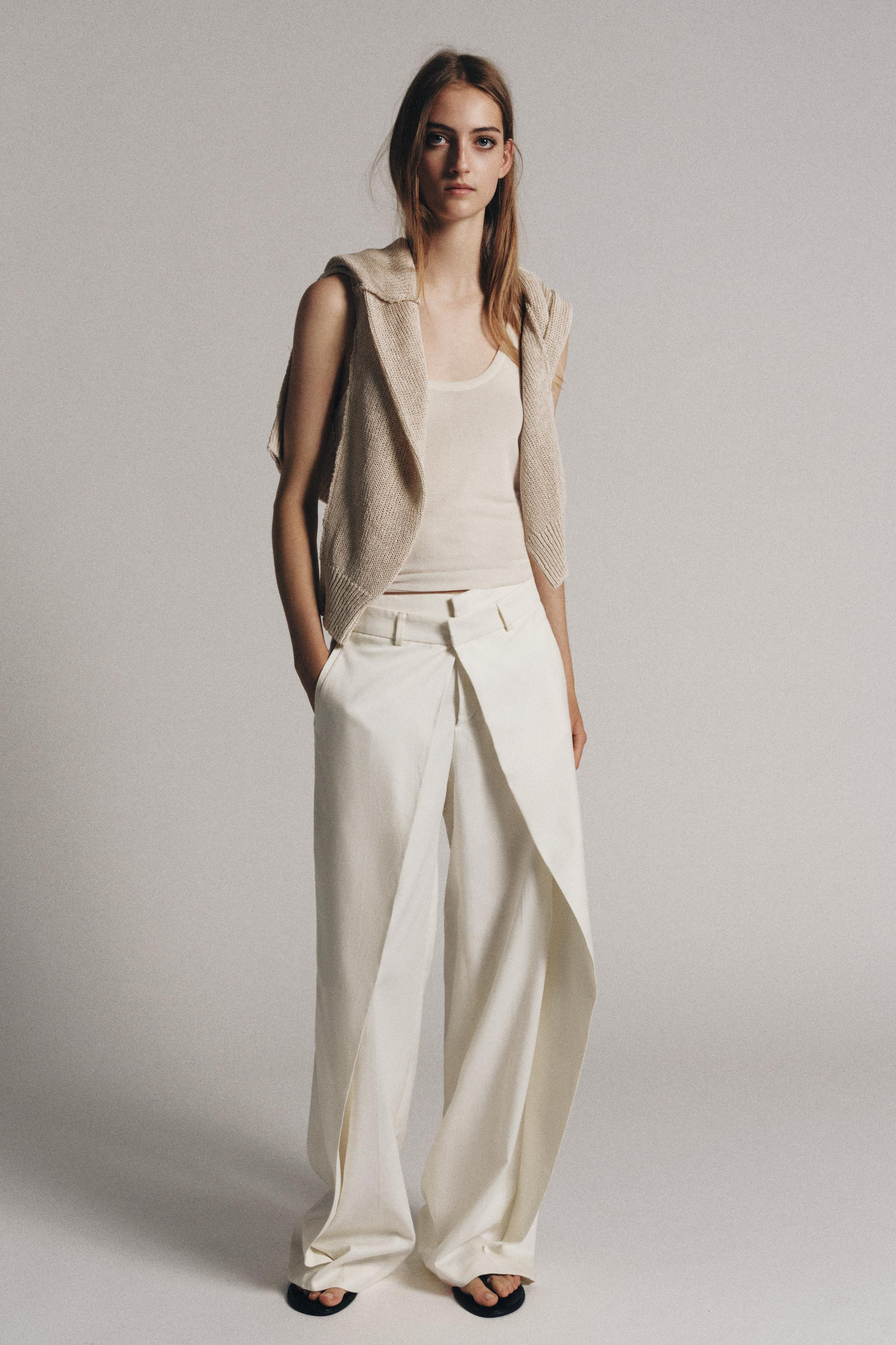 ZW COLLECTION WIDE-LEG PLEATED TROUSERS | Zara US