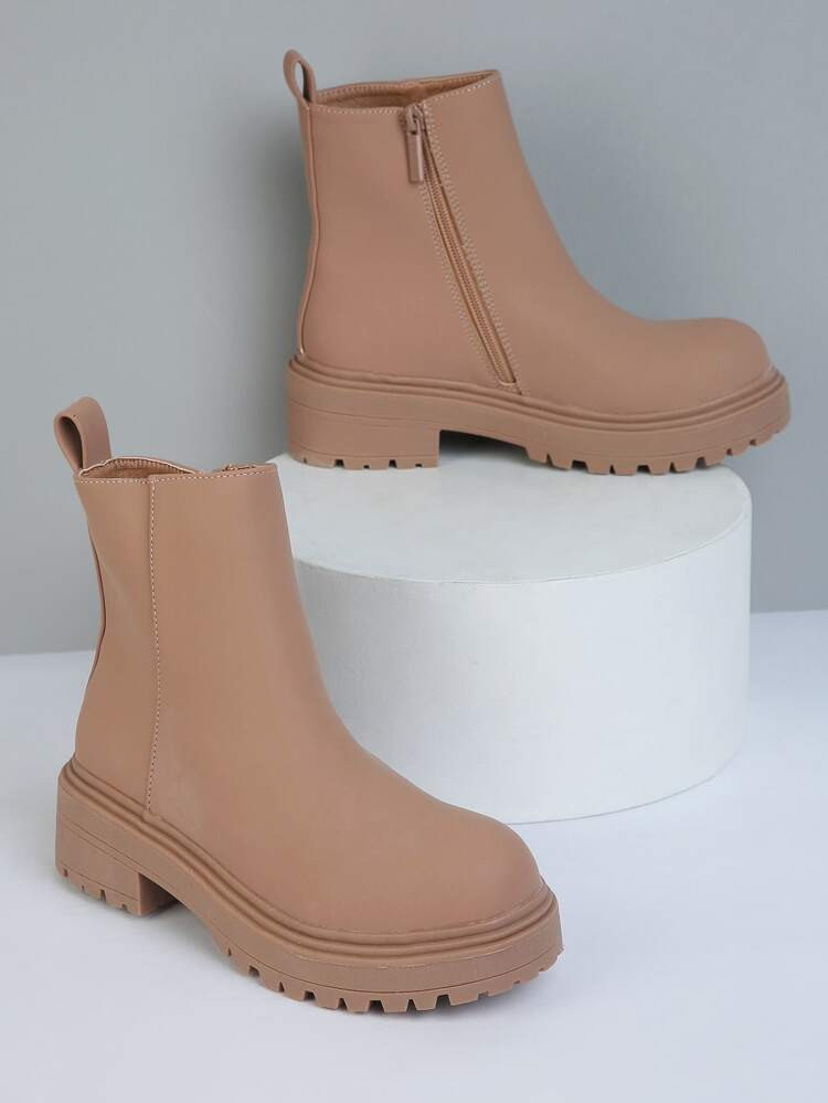 Minimalist Slip-On Chelsea Boots | SHEIN