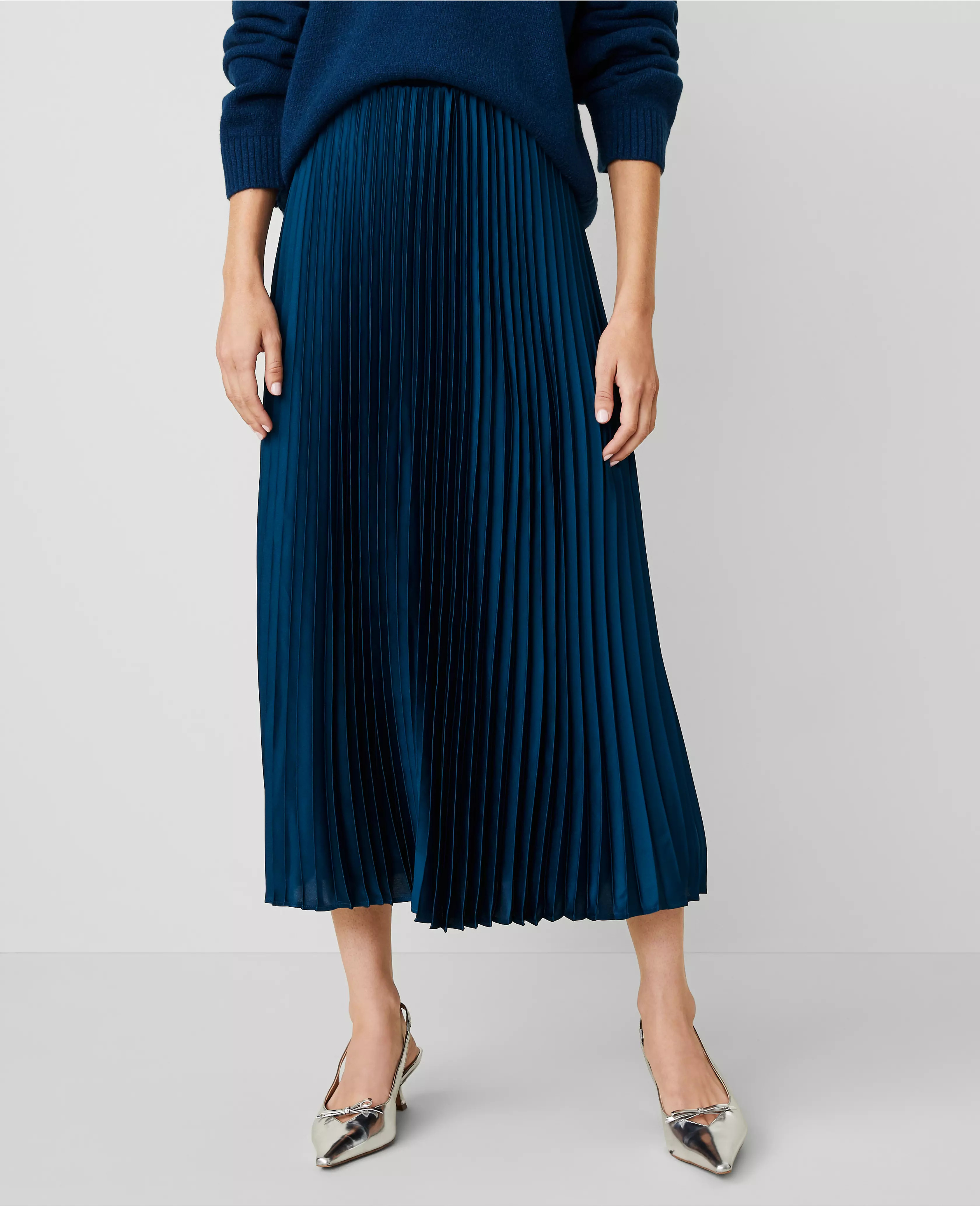 Petite Pleated Midi Skirt | Ann Taylor (US)