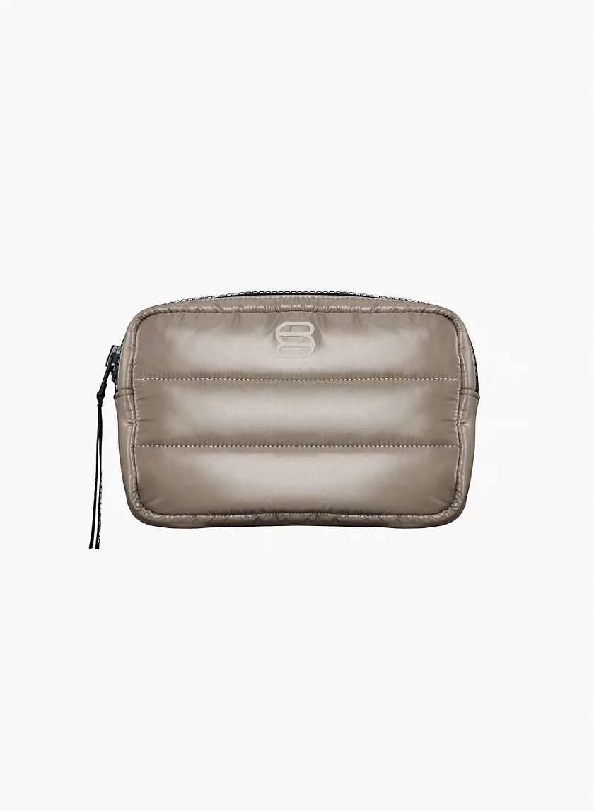 THE SUPER PUFF™ BAG | Aritzia