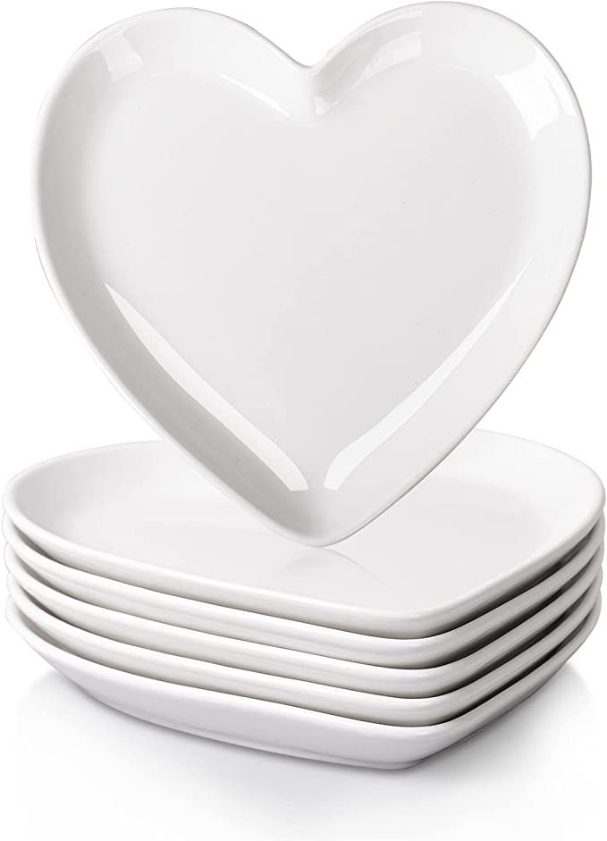 DELLING Heart Shaped Dessert Salad Plates- 6 Pack, 7.3 Inch Ceramic White Dinner Plates, Heart Di... | Amazon (US)