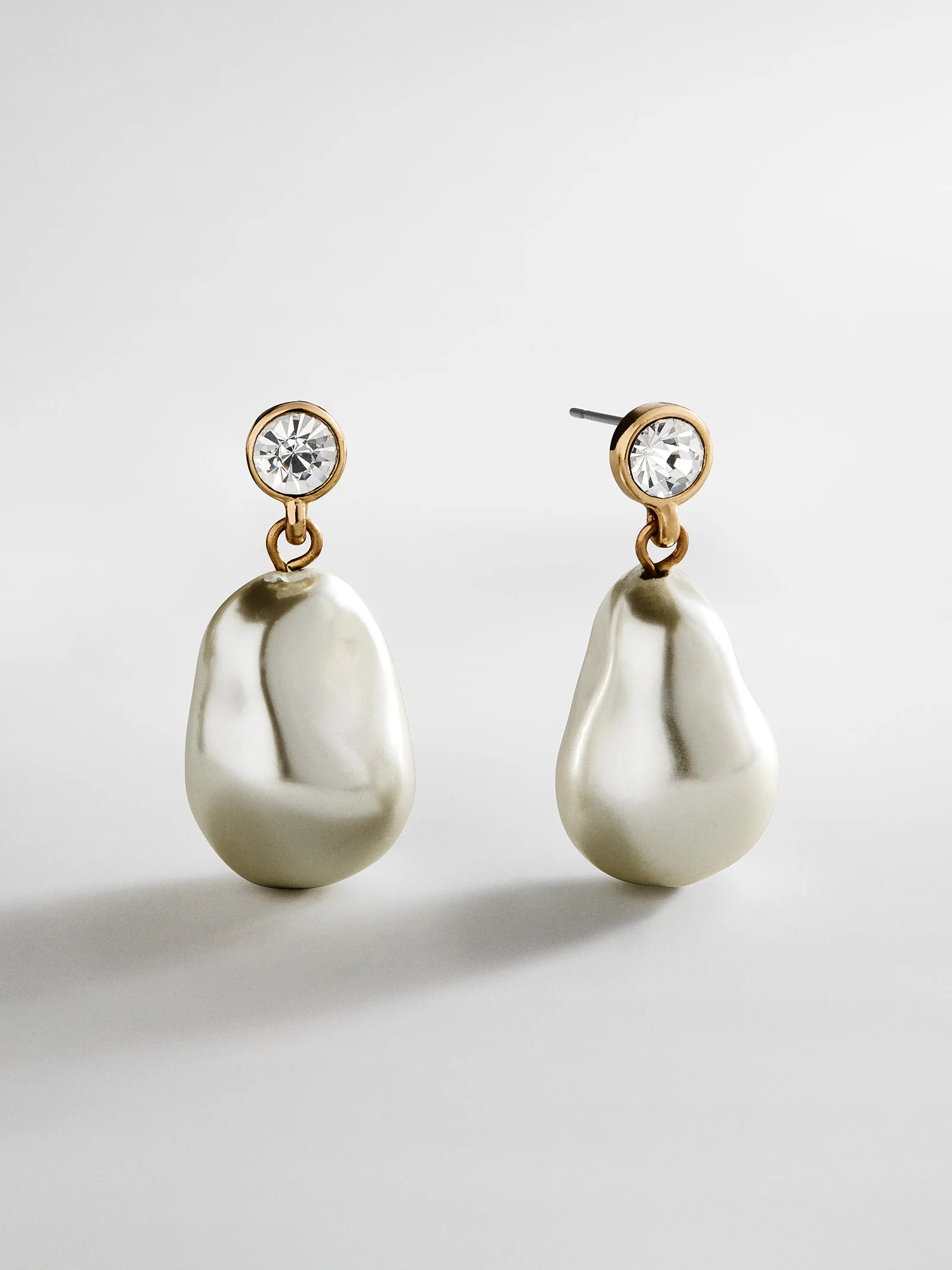 Elizabeth Earrings - White | BaubleBar