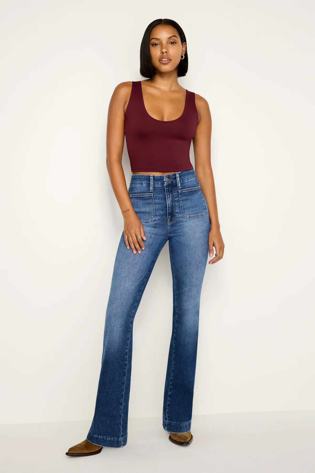 GOOD CURVE BOOTCUT JEANS | Good American