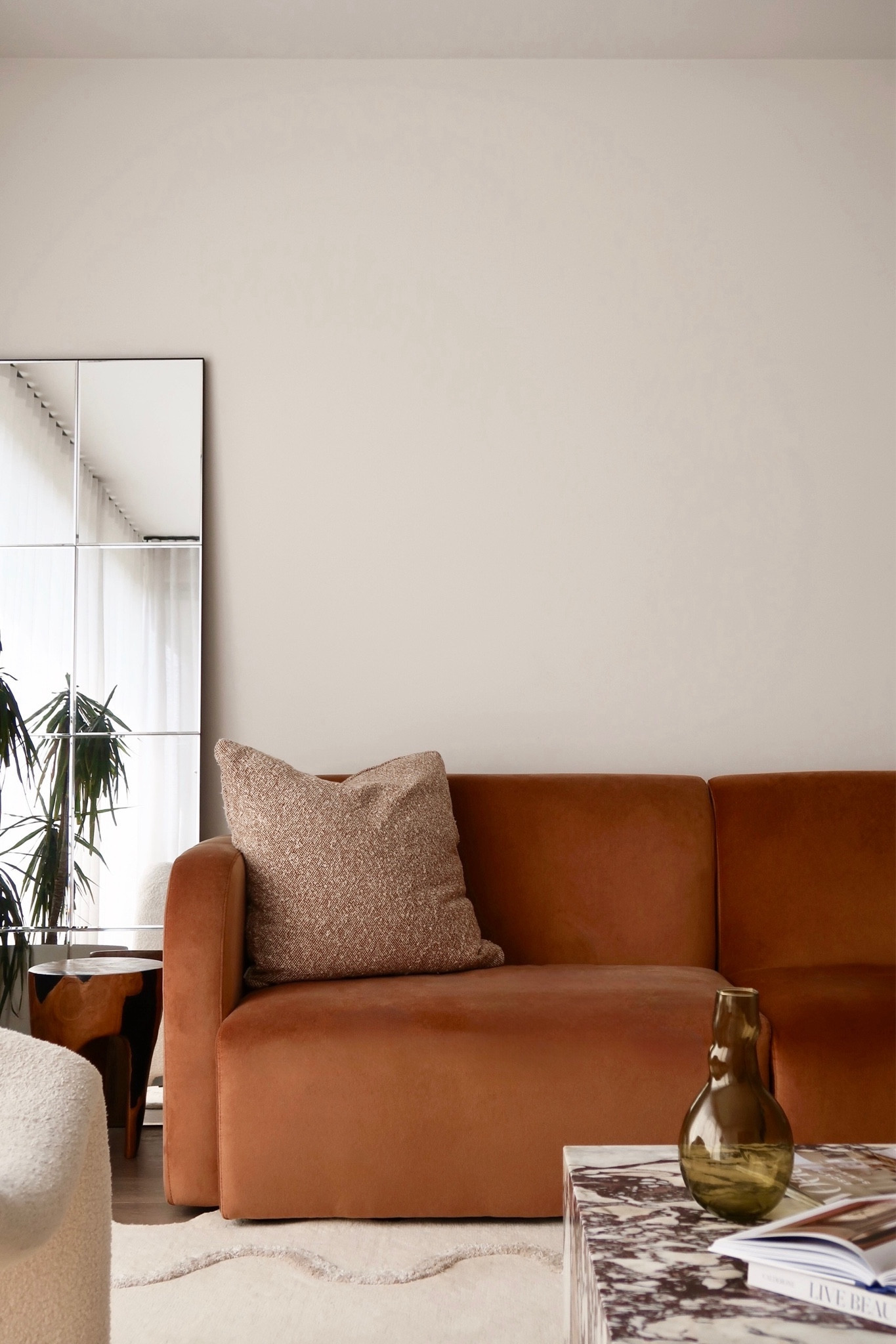 Add layers of comfort in your living room! See below for similar items.
Add layers of texture for visual interest and tactility.
Boucle cushions features a cosy finish that brings a textural element into living spaces.


#LTKhome #LTKstyletip #LTKaustralia