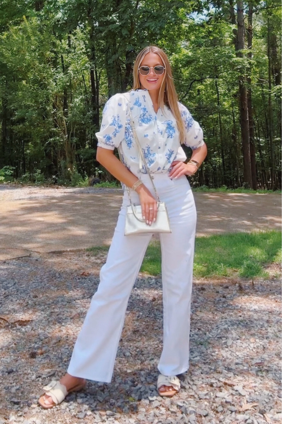 Summertime church ootd ☀️

Top xs
Pants 4
Shoes tts
I found my top locally so linking it from another site!
Linking similar purses!


#LTKItBag #LTKBeauty #LTKStyleTip