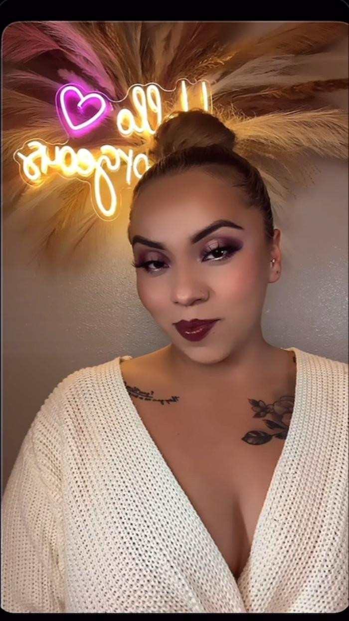 Inhale peace, exhale glam ✨ Creating this soft holiday look with berry tones + shimmer. Linking everything I used #HolidayMakeup #HolidayGlam #BerryLips #SoftGlam #MakeupInspo #GlowyMakeup #LTKBeauty #LTKMakeup #FestiveMakeup #WinterGlam

#LTKHoliday #LTKBeauty #LTKSeasonal