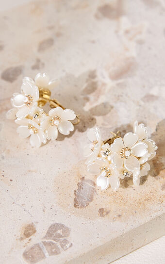 Camille Earrings - Pearl Flower Hoop Earrings in Shell | Showpo (US, UK & Europe)