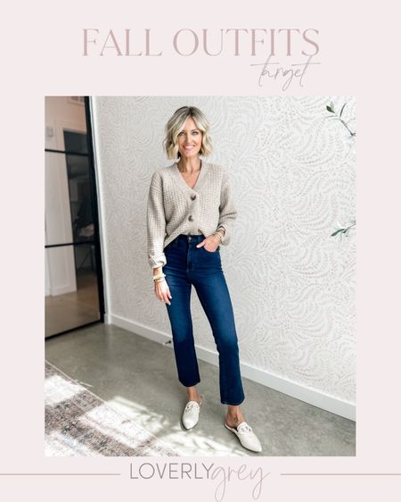 This cardigan is back in stock 🙌 I am wearing an XS! It is truly so good and on sale!

Loverly Grey, fall outfit

#LTKstyletip #LTKSeasonal #LTKfindsunder50