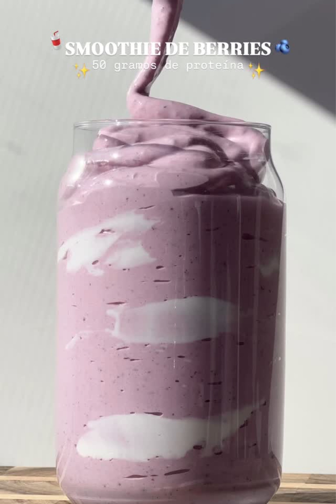 SMOOTHIE DE BERRIES🫐✨

50g de proteína! 

Guarda esta receta y sígueme💓

RECETA⤵️
1 taz de berries congeladas 
3/4 de yogurt griego
1 porción de proteína en polvo (25g de proteína) @isopurecompany 
1 taz de leche @fairlife 
1 cucharada de semillas de chia 

Bate hasta que la batida este homogénea✨

Ahora a disfrutar!!