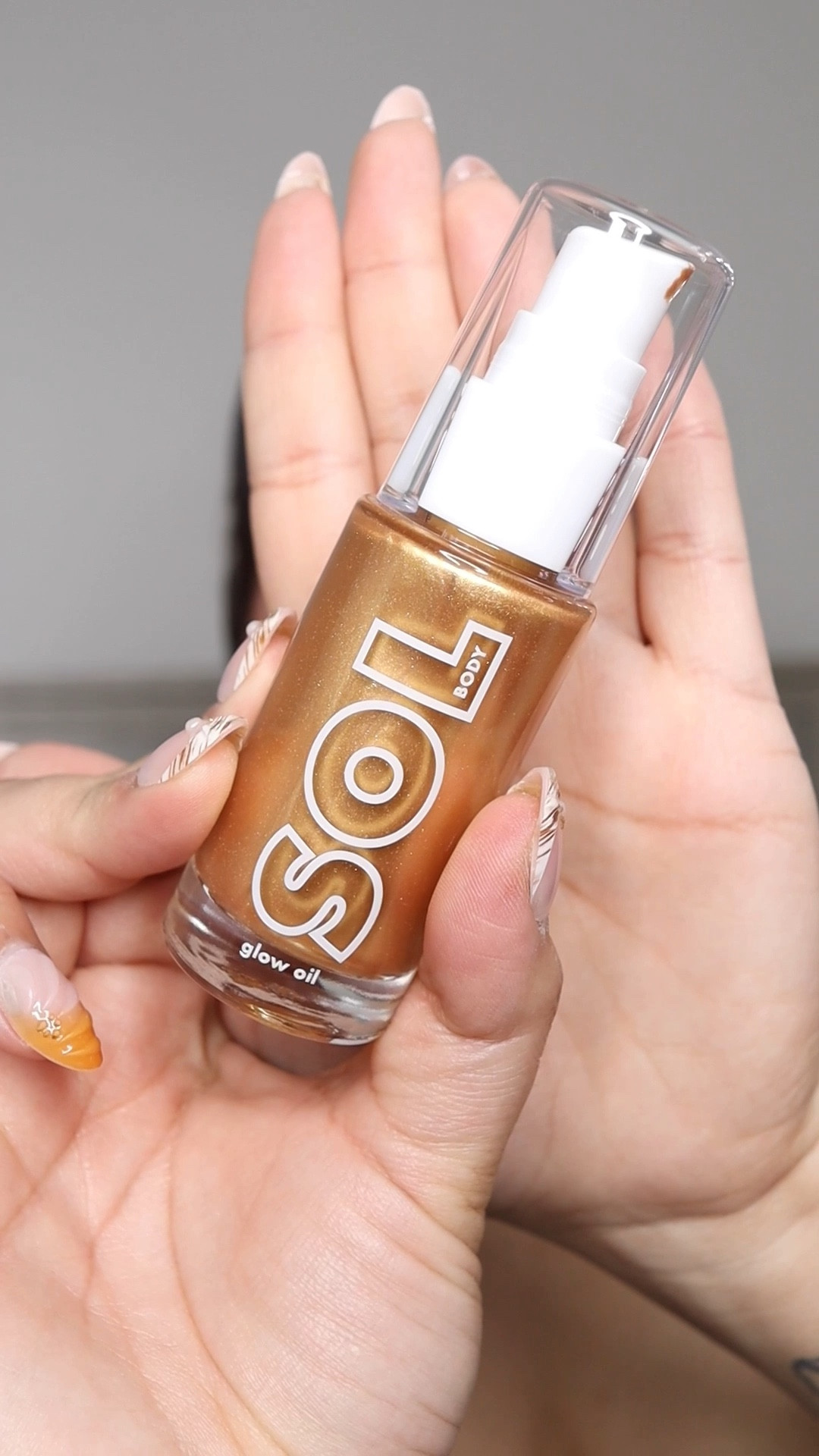Colourpop cosmetics shimmer Body oil
 

#LTKgrwm #LTKU #LTKBeauty