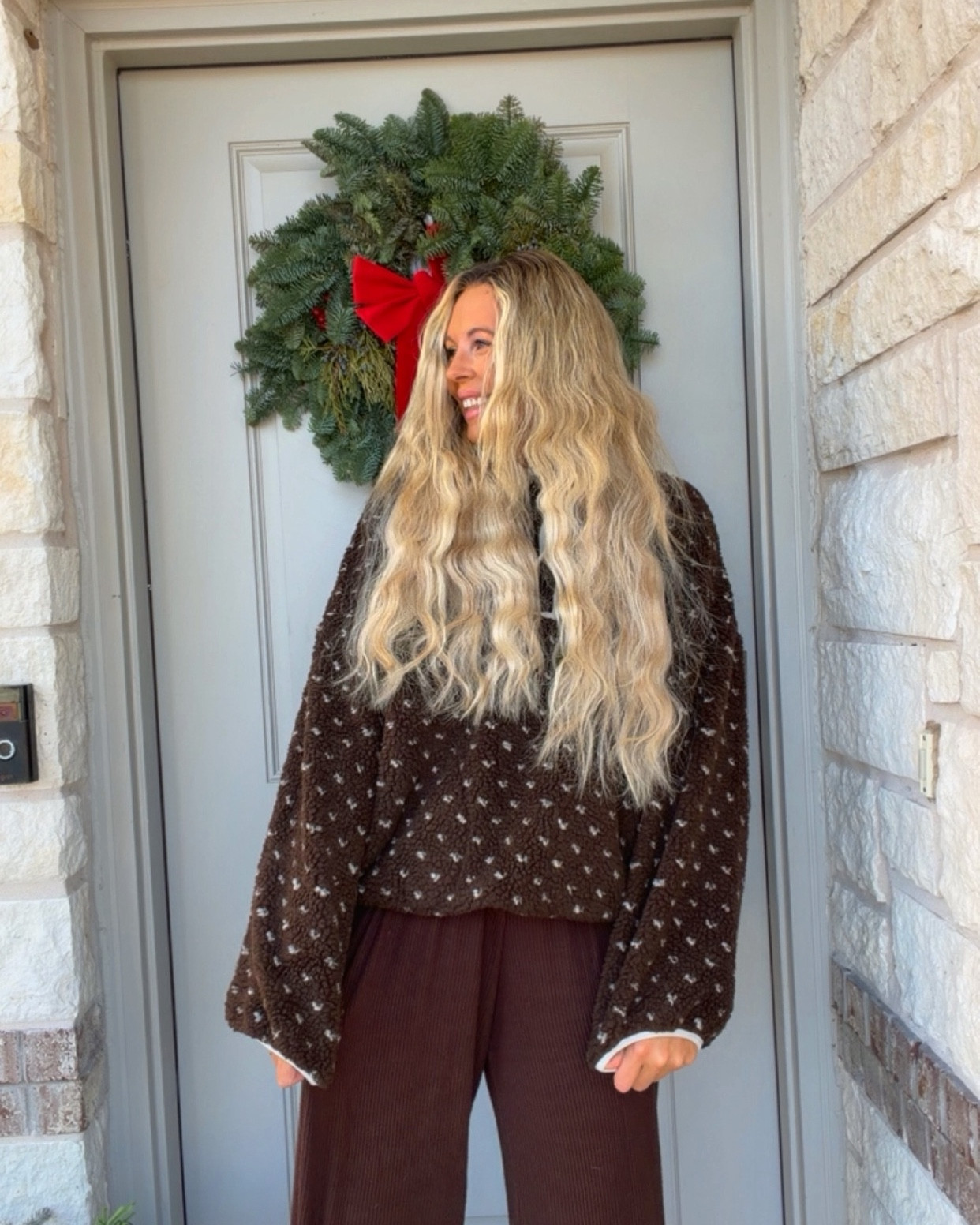 🍭 for polka dots 🟤

This is a must have this winter! ❄️ 

#LTKFindsUnder50 #LTKSaleAlert #LTKootd