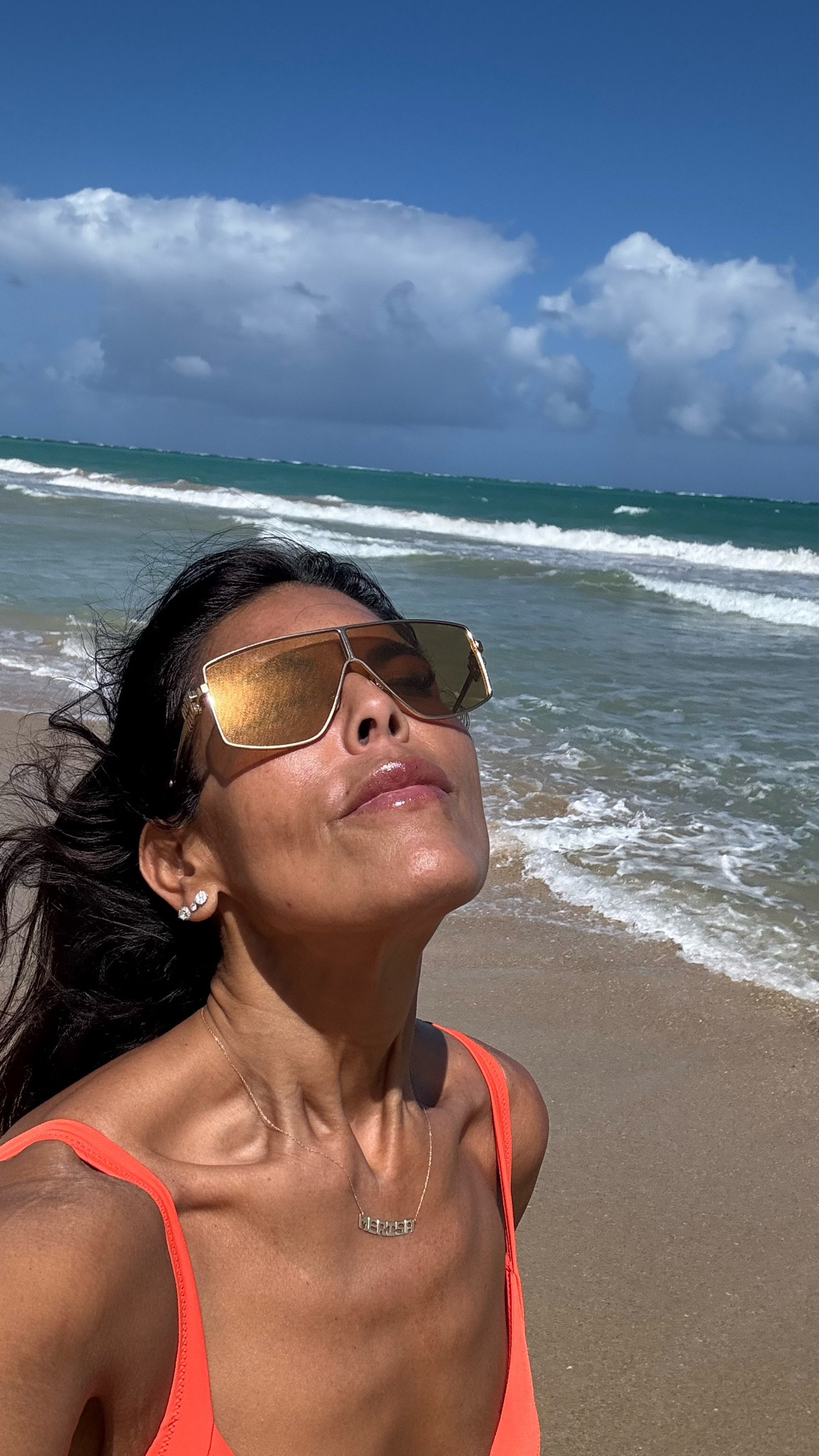 #soltera☀️💪💞✨🇵🇷 



.

.



.

.


#stylishplusmama  #fashionforeveryone #momigers #latinainfluencer #burberry #versace  #luxuryforless #gucci #nordstromstyle #bloomingdales #mytargetstyle #missoni #sephora #chloe #louisvuitton #skims #freepeople #fendi #adidas #nike #amazonfashion #freepeople #tomford #revolvearoundtheworld #shopbop #Goodamerican #miumiu

#LTKSwim #LTKTravel #LTKSeasonal