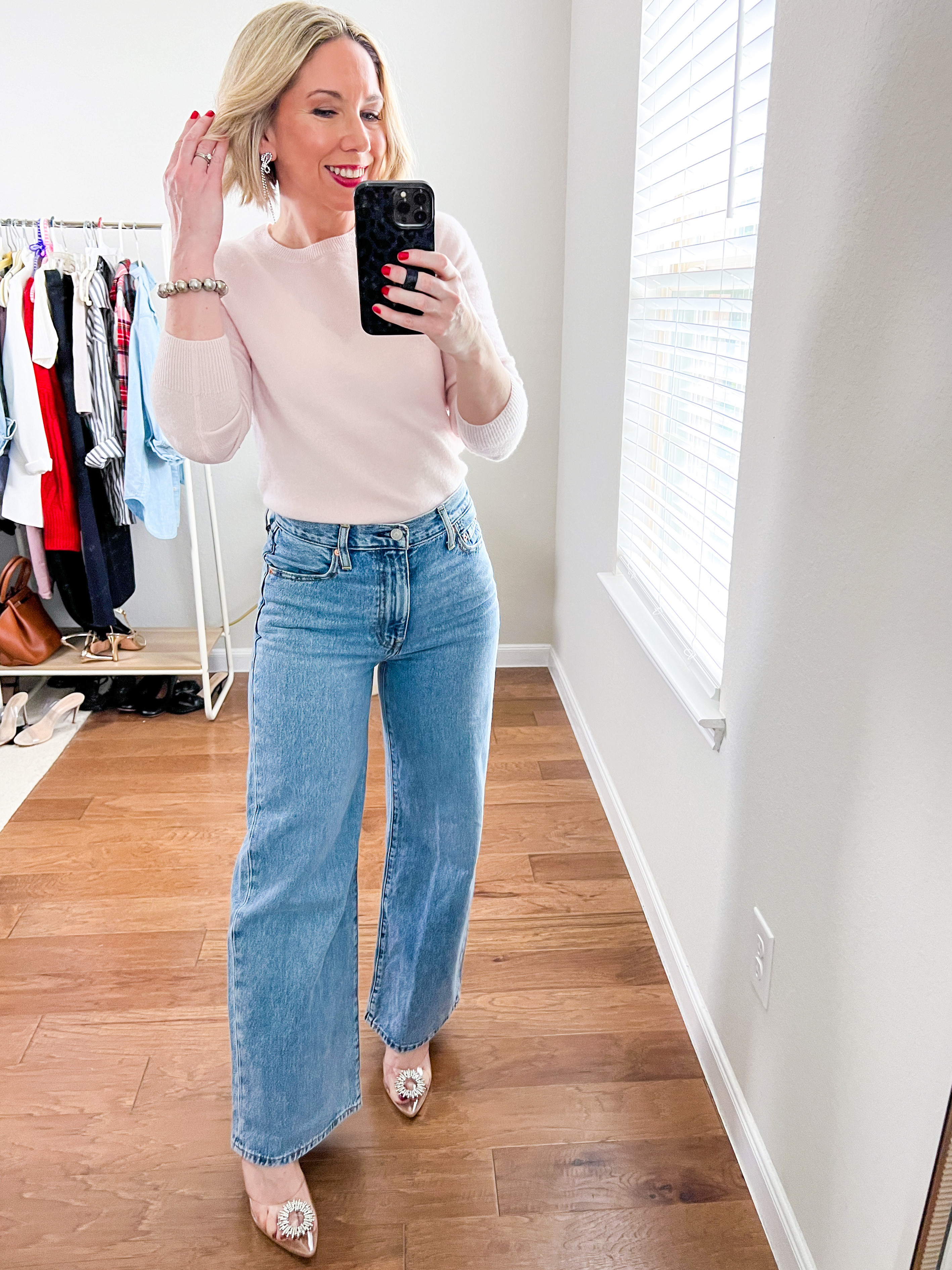 Quince sweaters and Cashmere under $100!!! 

Affordable sweaters and cashmere!  The perfect sweaters for the Season and make an amazing Christmas gift for her! 

I’ve gotten several as gifts and just added some new styles to my wardrobe this year! 

Dress the sweaters up or down - perfect for casual days or holiday parties!

True to size but size up if you want looser or oversized fit 

crewneck sweater size XS
Jeans size 26x30
Linked similar holiday heels 




#ltkgiftguide #ltkparties #ltkfindsunder50 #ltkseasonal #ltkstyletip #ltkworkwear #ltkshoecrush #ltksalealert #ltkover40
#ltkbeauty

#LTKShoeCrush #LTKHoliday #LTKFindsUnder100