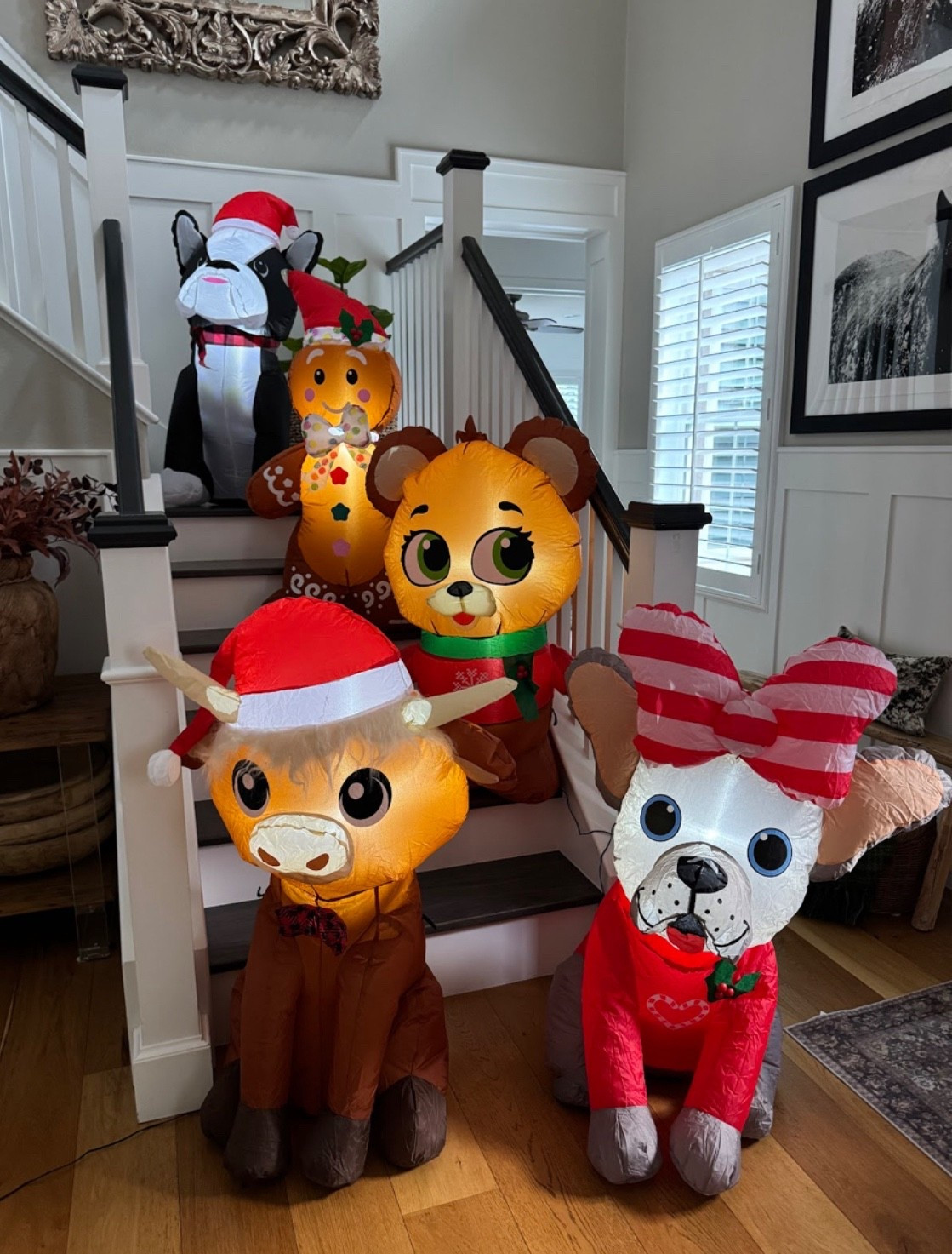 #AD I partnered with @loweshomeimprovement to share holiday decor! You need these inflatables this holiday season! #lowespartner


#LTKGiftGuide #LTKHoliday