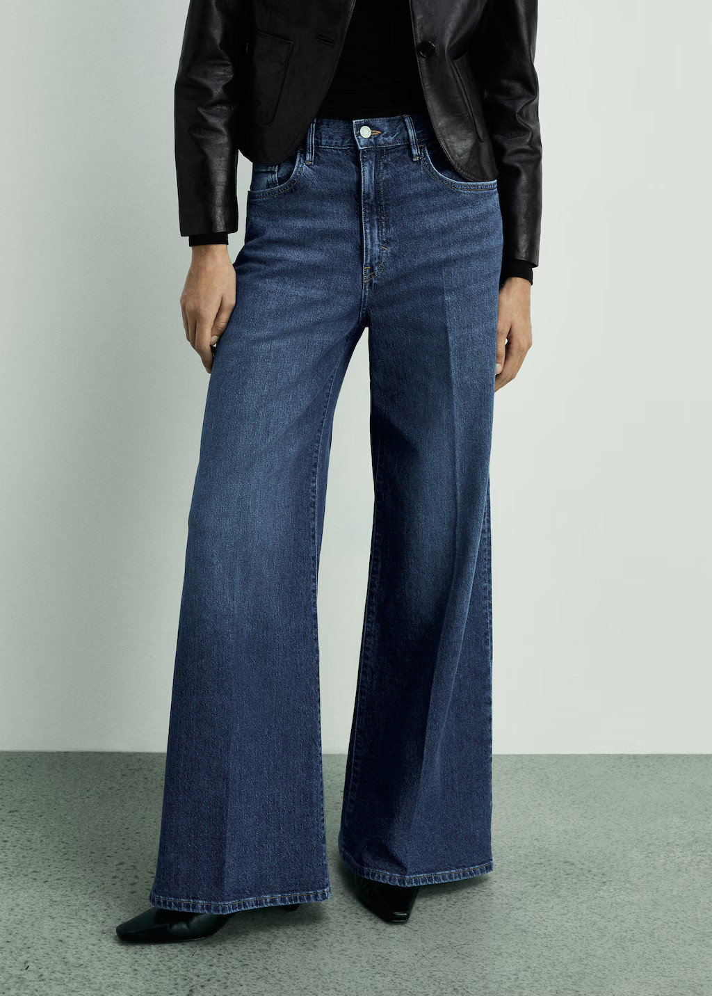 High-rise wideleg jeans - Women | MANGO United Kingdom | MANGO (UK)