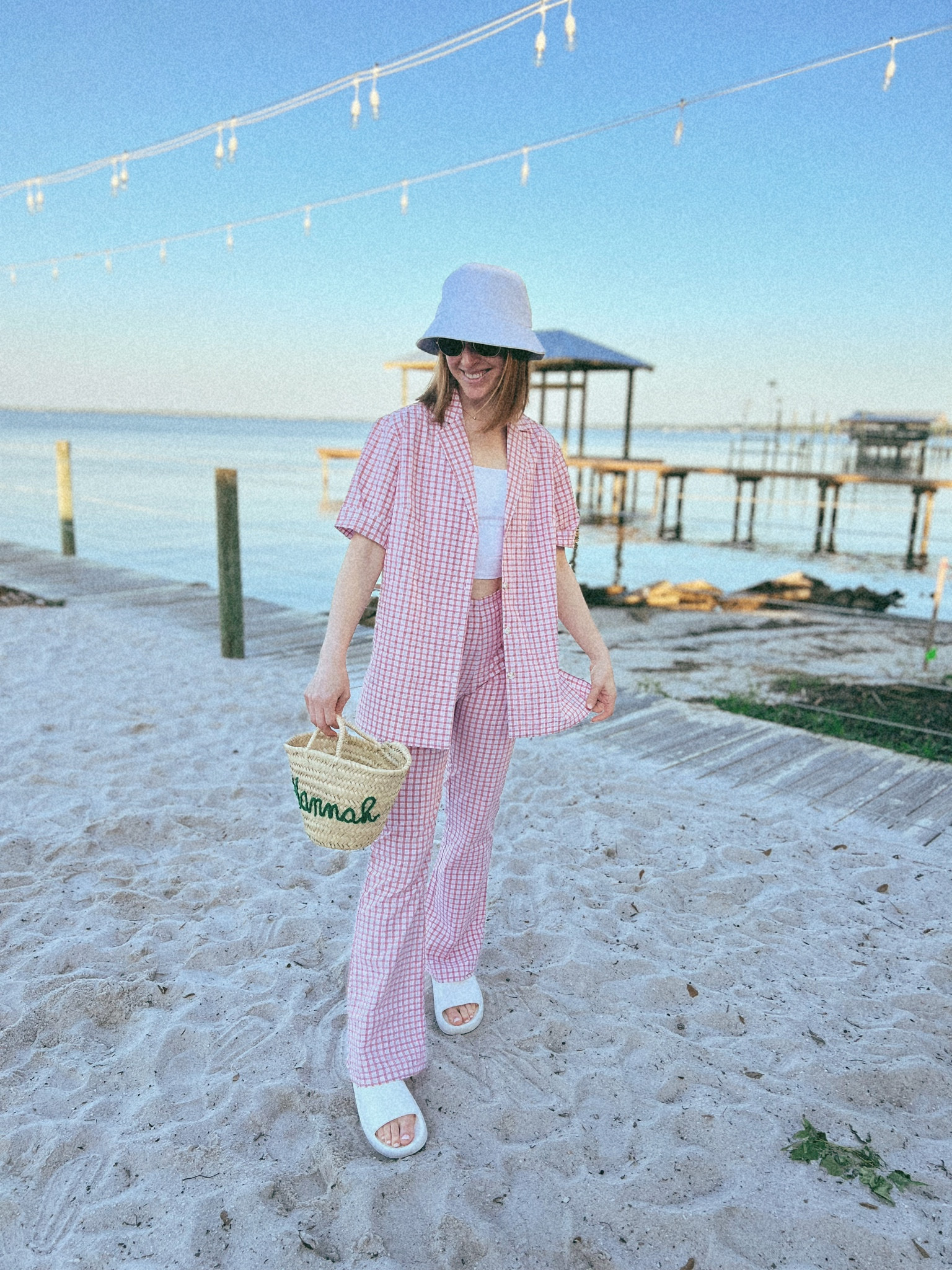 Summer pants set // wearing a small

#LTKunder100 #LTKtravel #LTKunder50