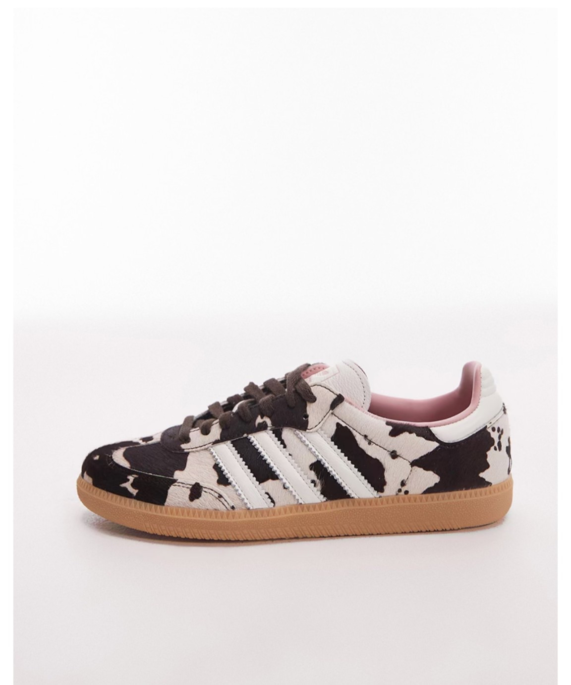 The Cow Print Adidas sambas is back 🔥