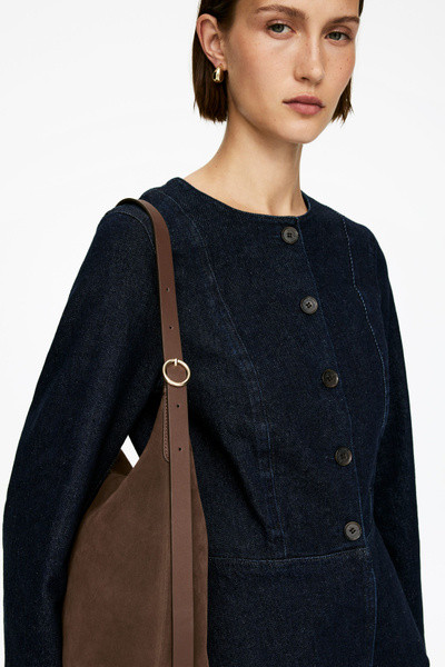 Sac à bandoulière en daim – Marron – Femme – ARKET FR | Arket EU