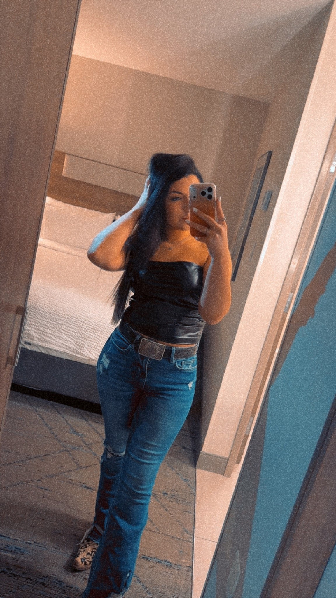 Got ALL the compliments on this concert outfit🎤🎶🪩
The top is SUPER comfortable but still give a sheek look! Not to tight and perfect for dancing the night away!! I’m wearing a medium in the top - 28 in the jeans!! 

#LTKgrwm #LTKootd